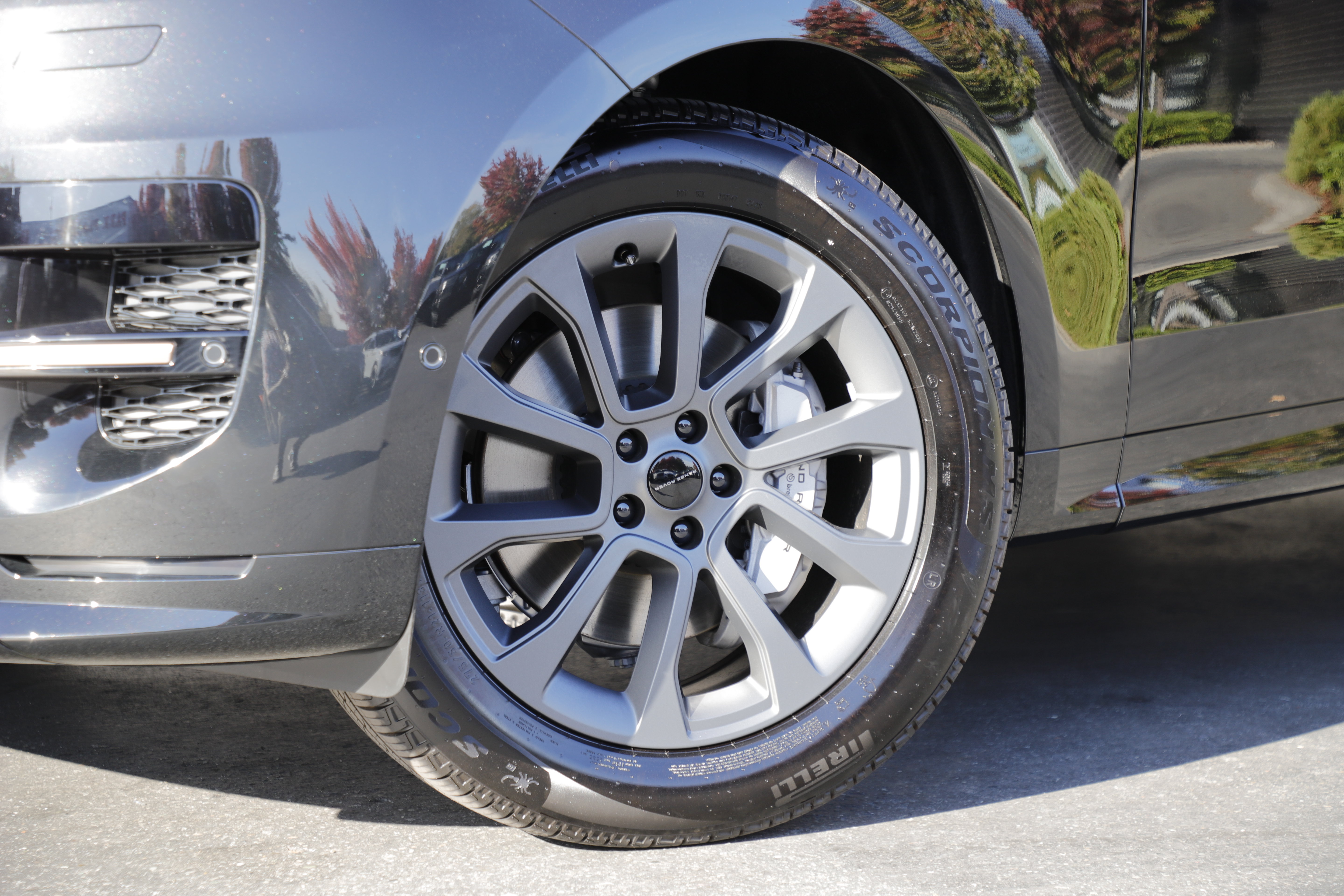 New 2027 Land Rover Range Rover Sport P400 Dynamic SE SUV