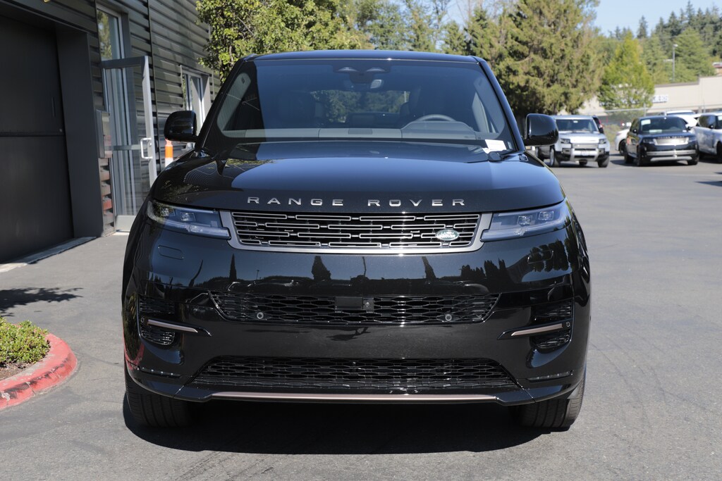 New 2026 Land Rover Range Rover Sport Dynamic SE SUV