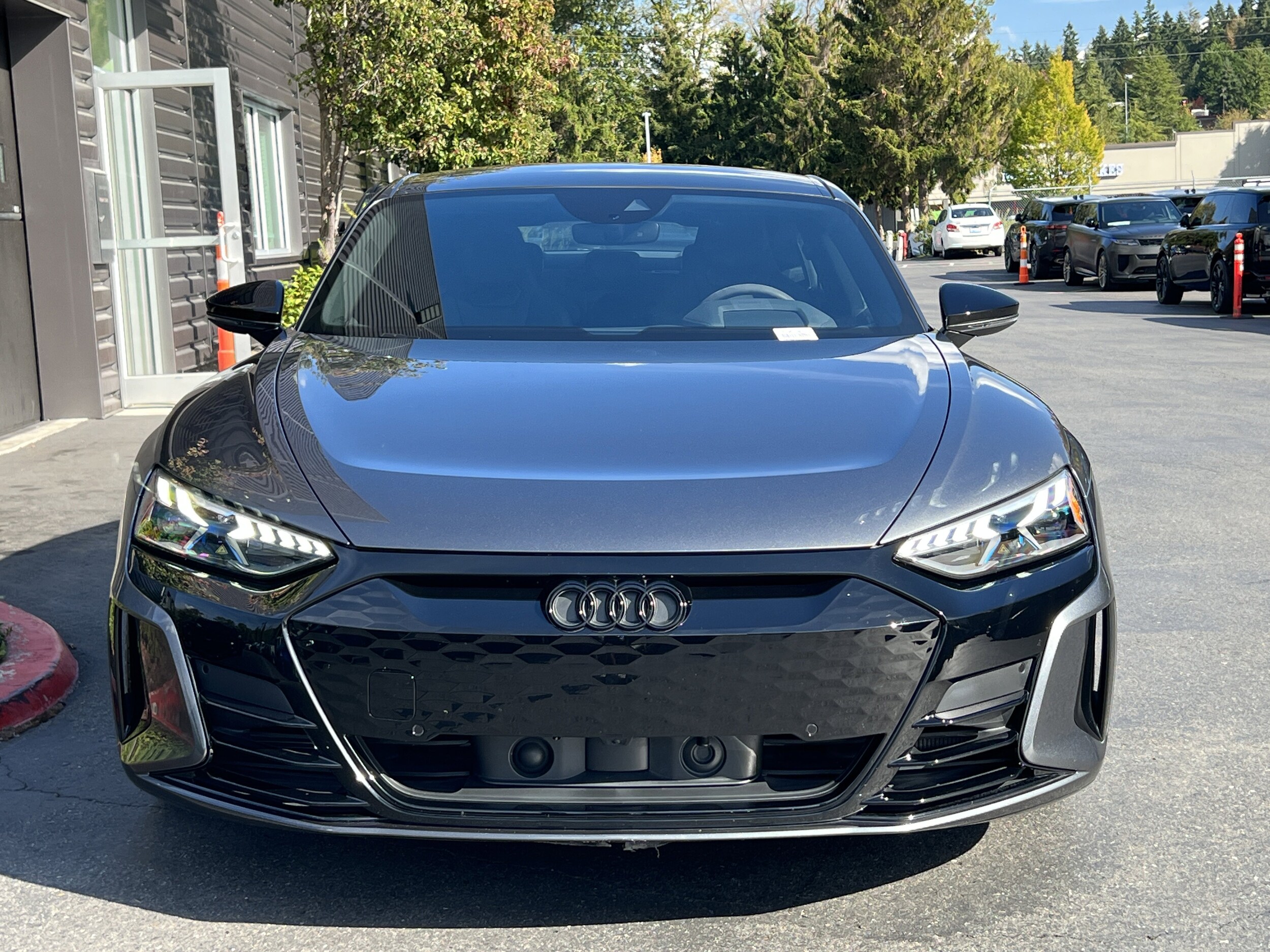 2022 Audi e-tron GT Premium Plus photo 4
