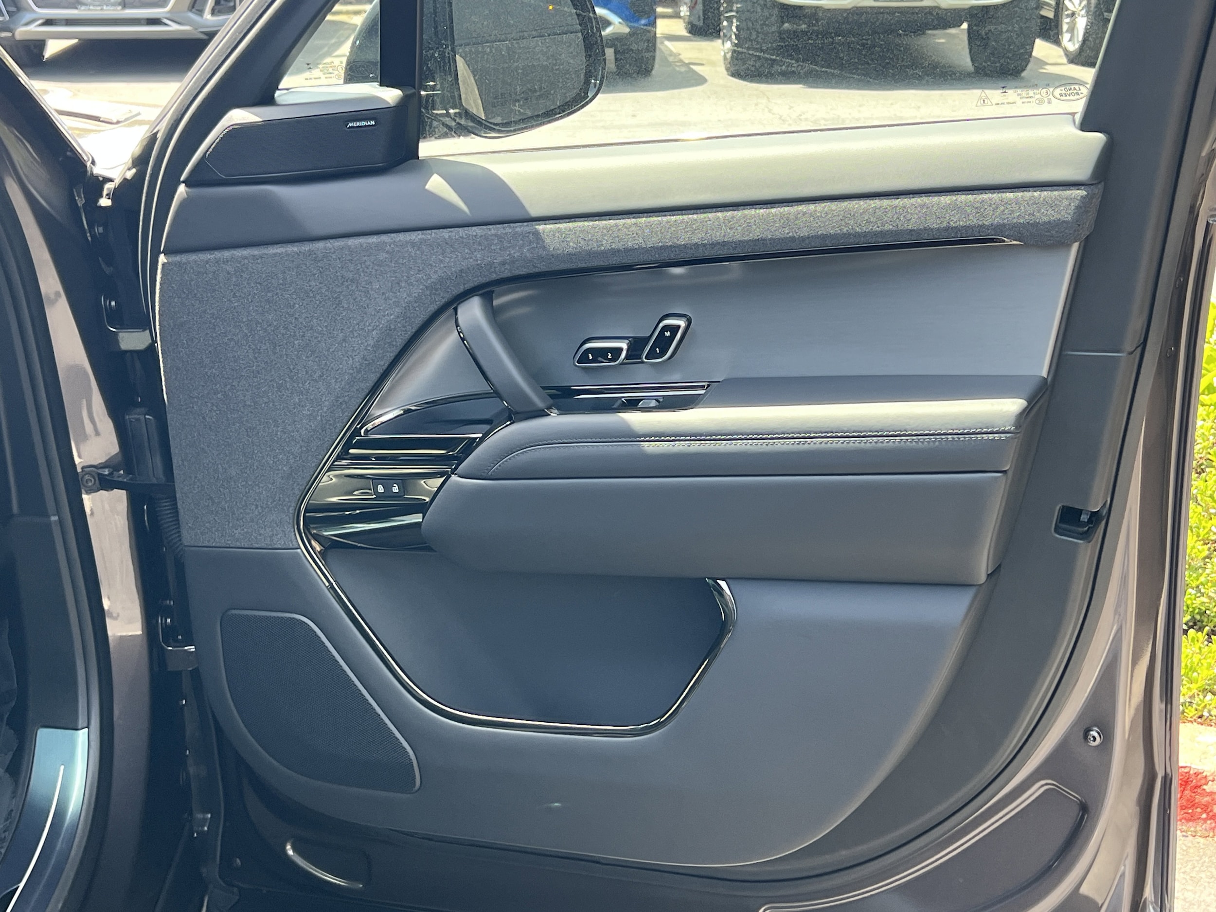 2025 Land Rover Range Rover Sport Dynamic SE - Photo 10