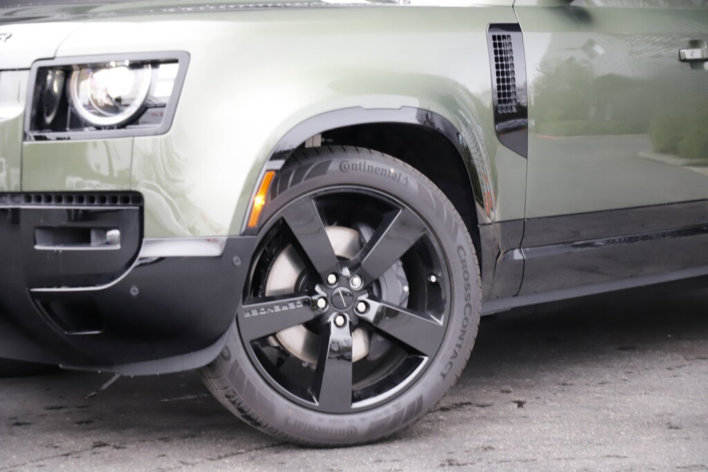 New 2026 Land Rover Defender X-Dynamic SE 110 P400 X-Dynamic SE