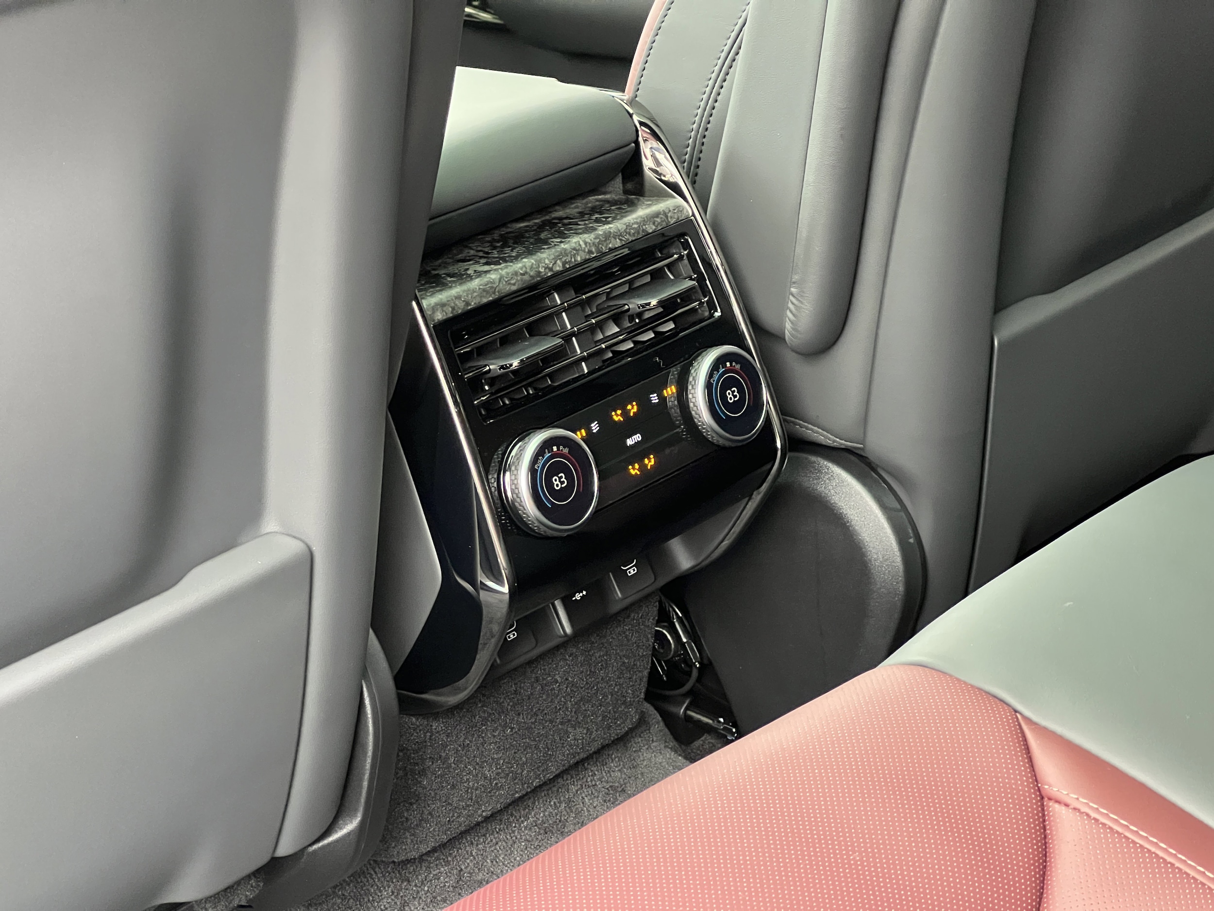 2025 Land Rover Range Rover Sport Dynamic SE - Photo 17