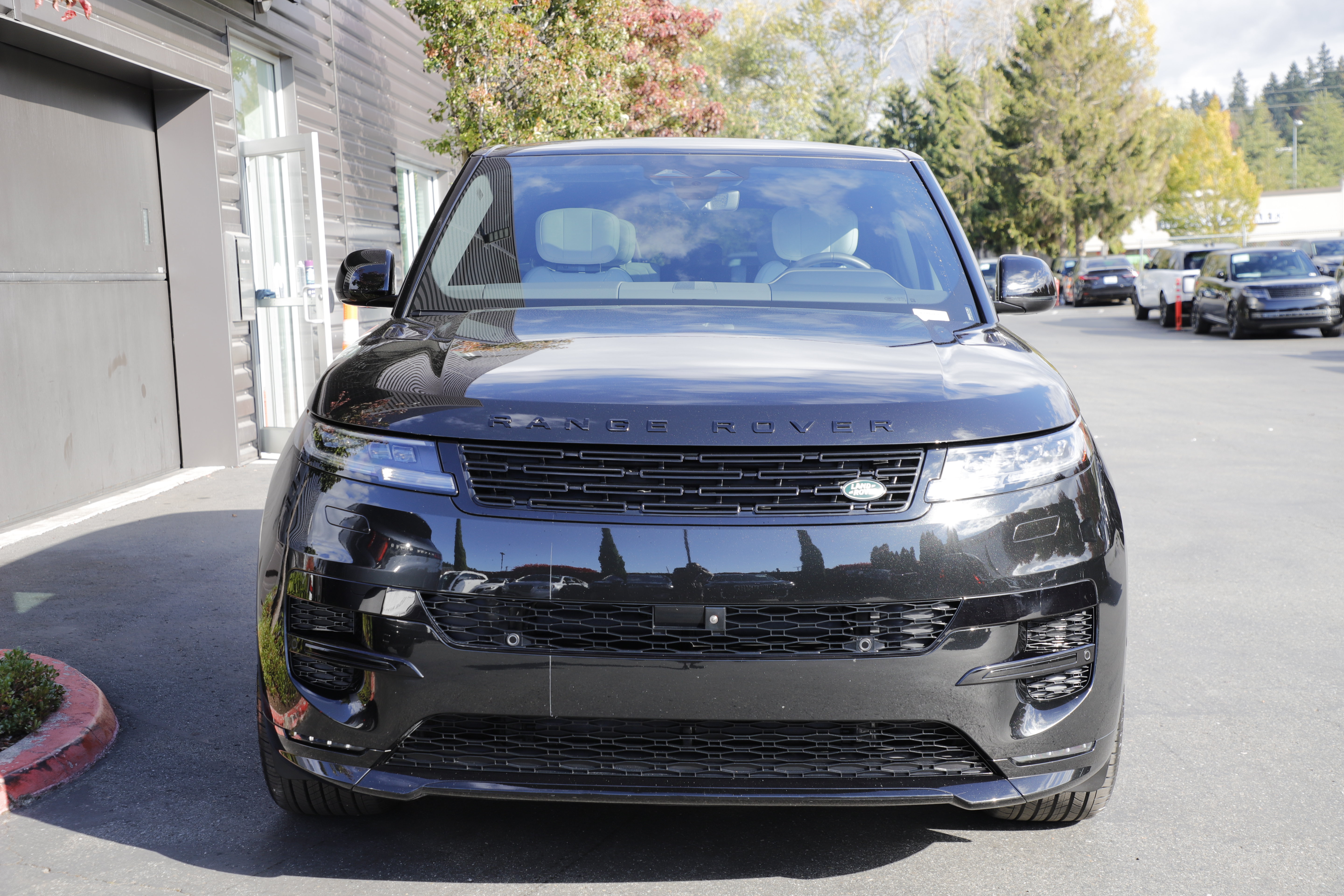 Certified 2025 Land Rover Range Rover Sport P400 Dynamic SE SUV