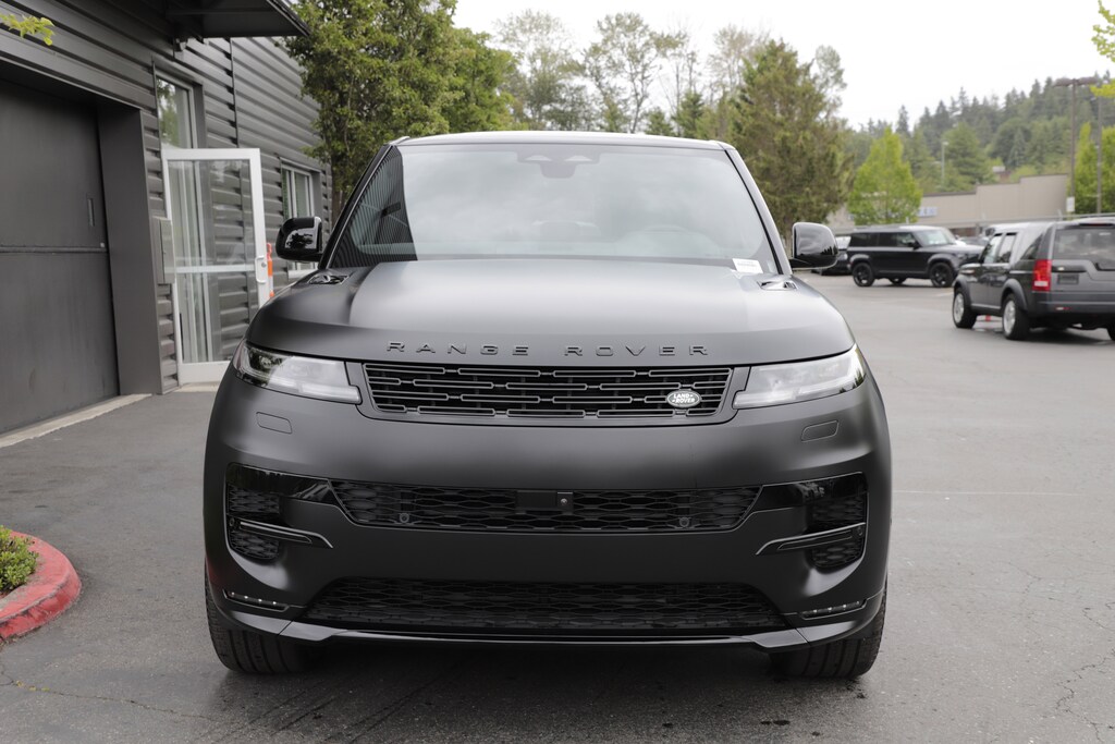 New 2026 Land Rover Range Rover Sport Dynamic SE SUV