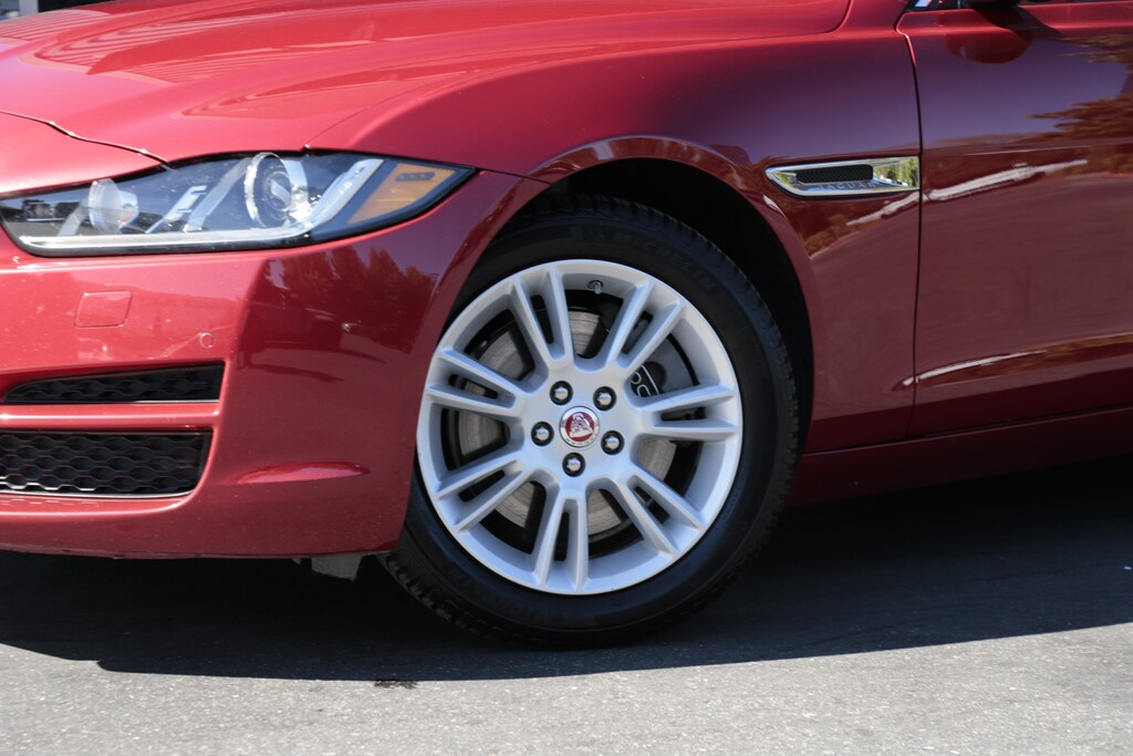 Used 2017 Jaguar XE 20d Premium Sedan