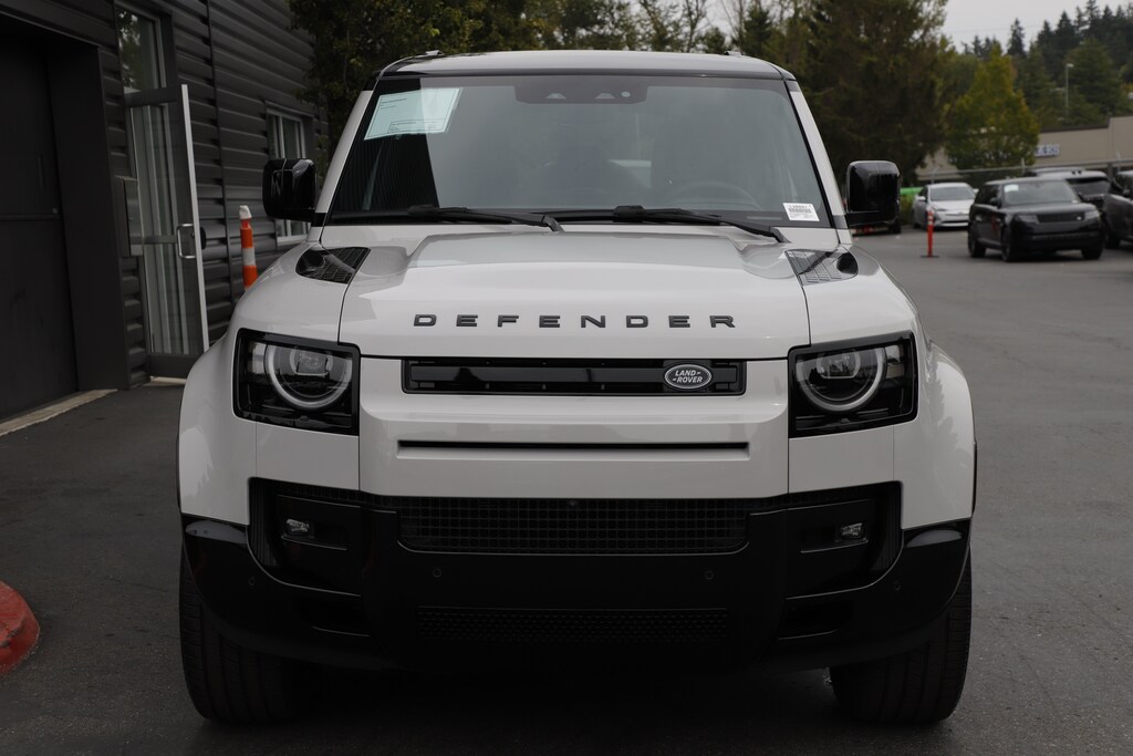 New 2026 Land Rover Defender 110 X-Dynamic SE SUV