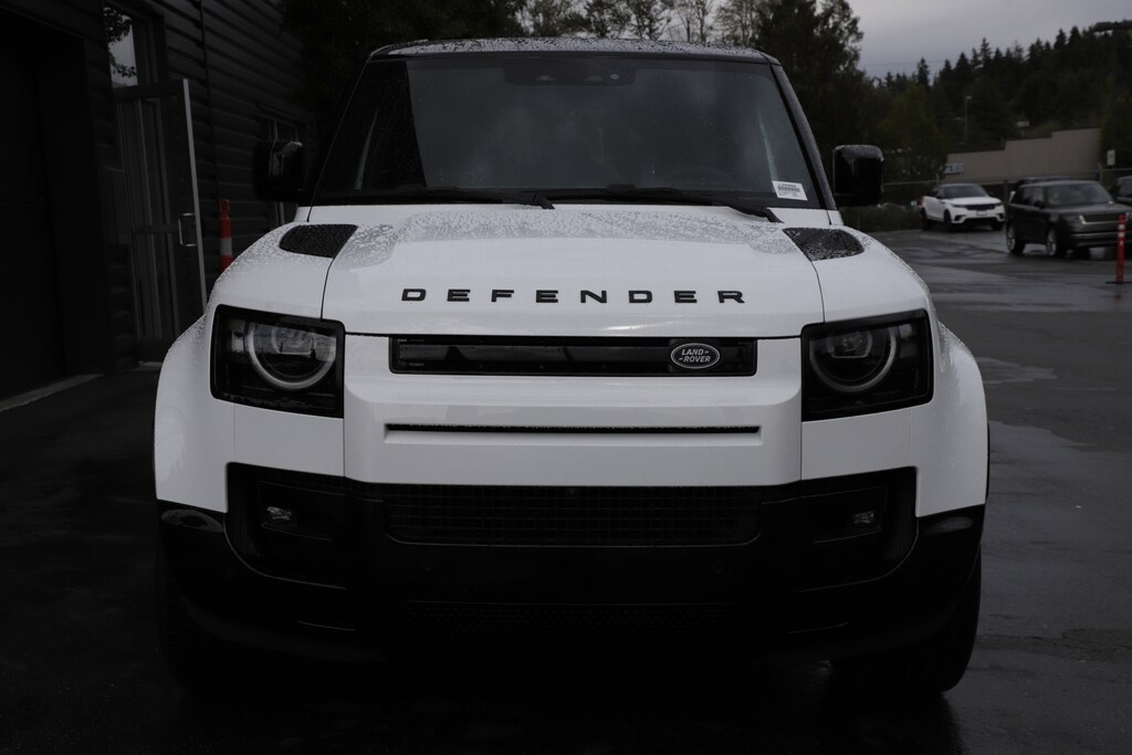 New 2026 Land Rover Defender 110 X-Dynamic SE SUV