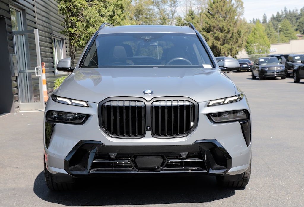 Used 2024 BMW X7 xDrive40i SUV