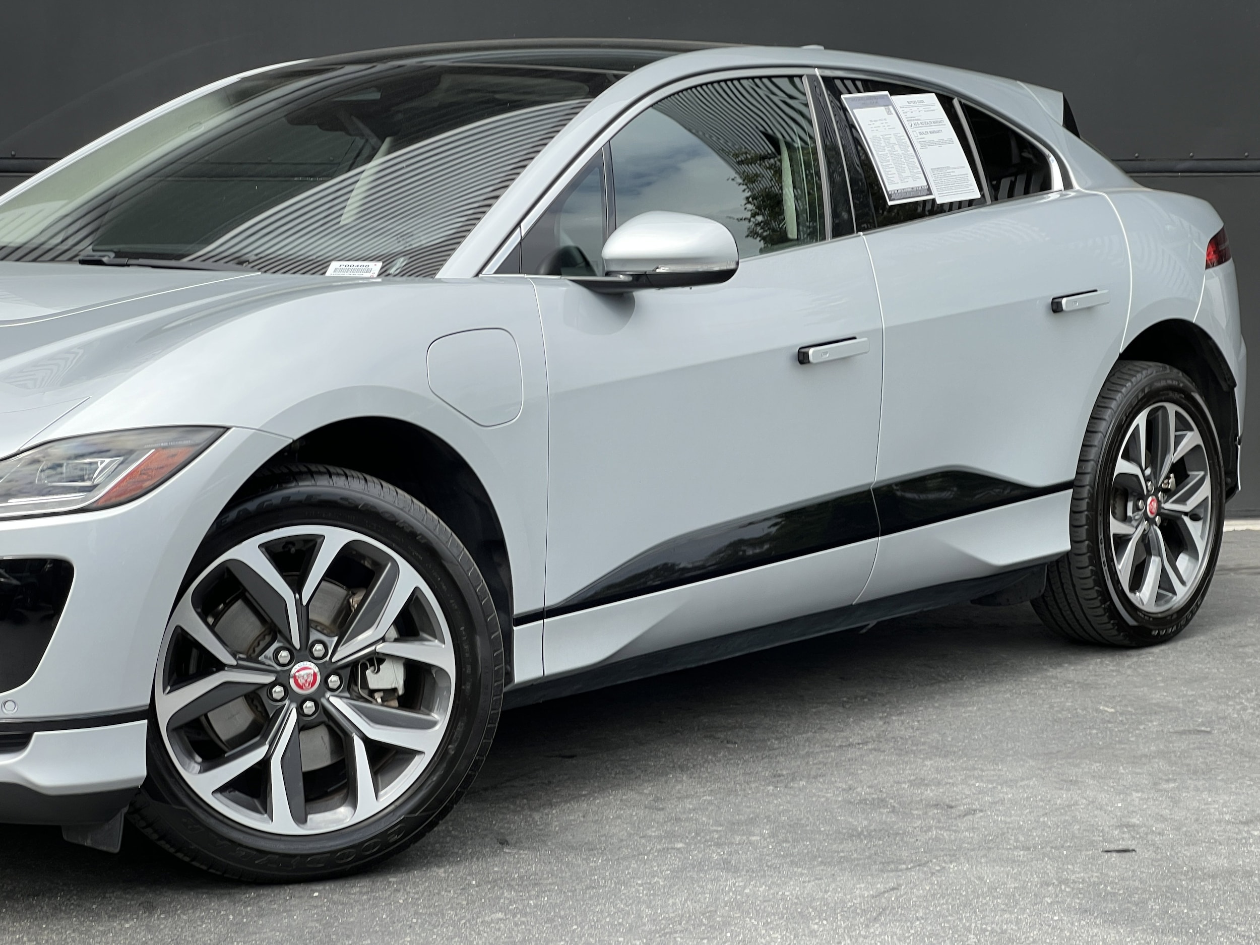 Used 2022 Jaguar I-PACE HSE with VIN SADHD2S11N1621276 for sale in Bellevue, WA