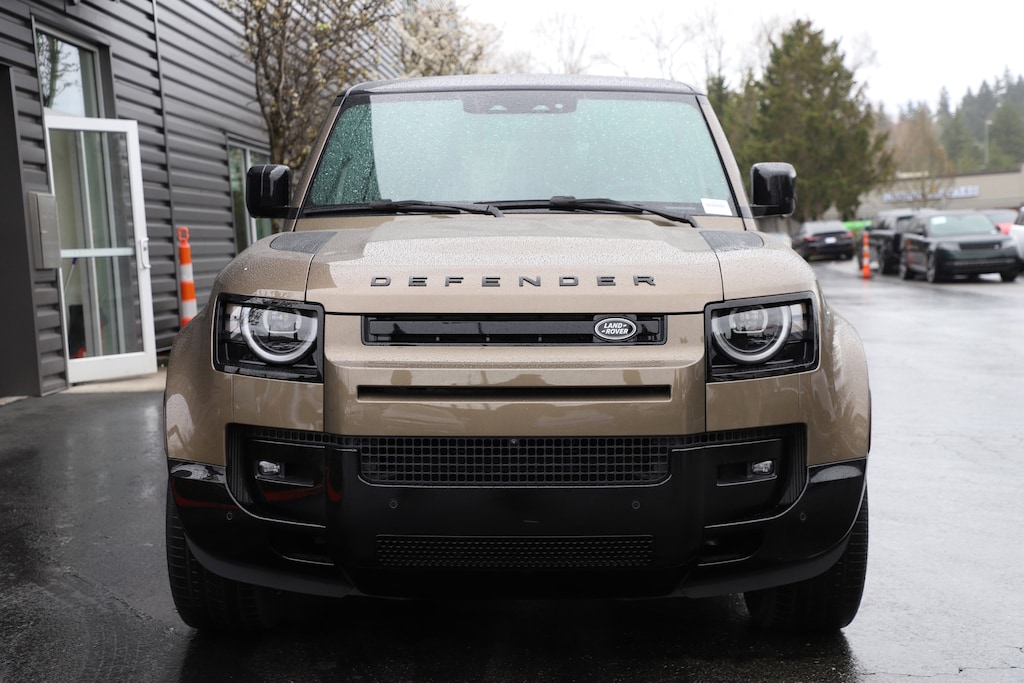 New 2026 Land Rover Defender 110 X-Dynamic SE SUV