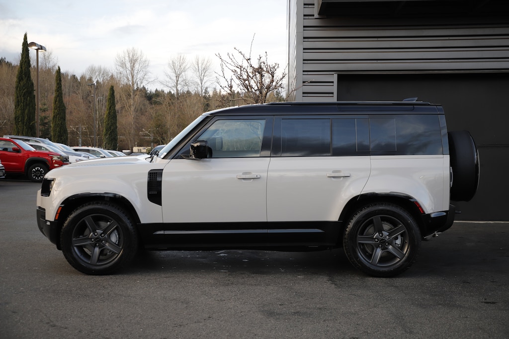 New 2026 Land Rover Defender 110 X-Dynamic SE SUV