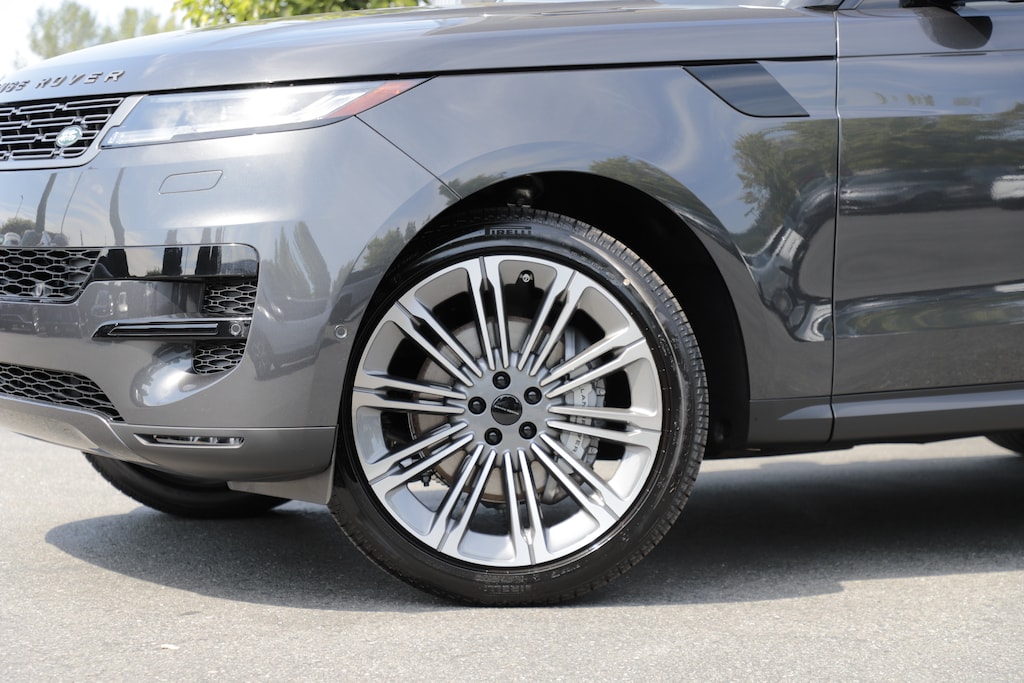 New 2026 Land Rover Range Rover Sport SE SUV