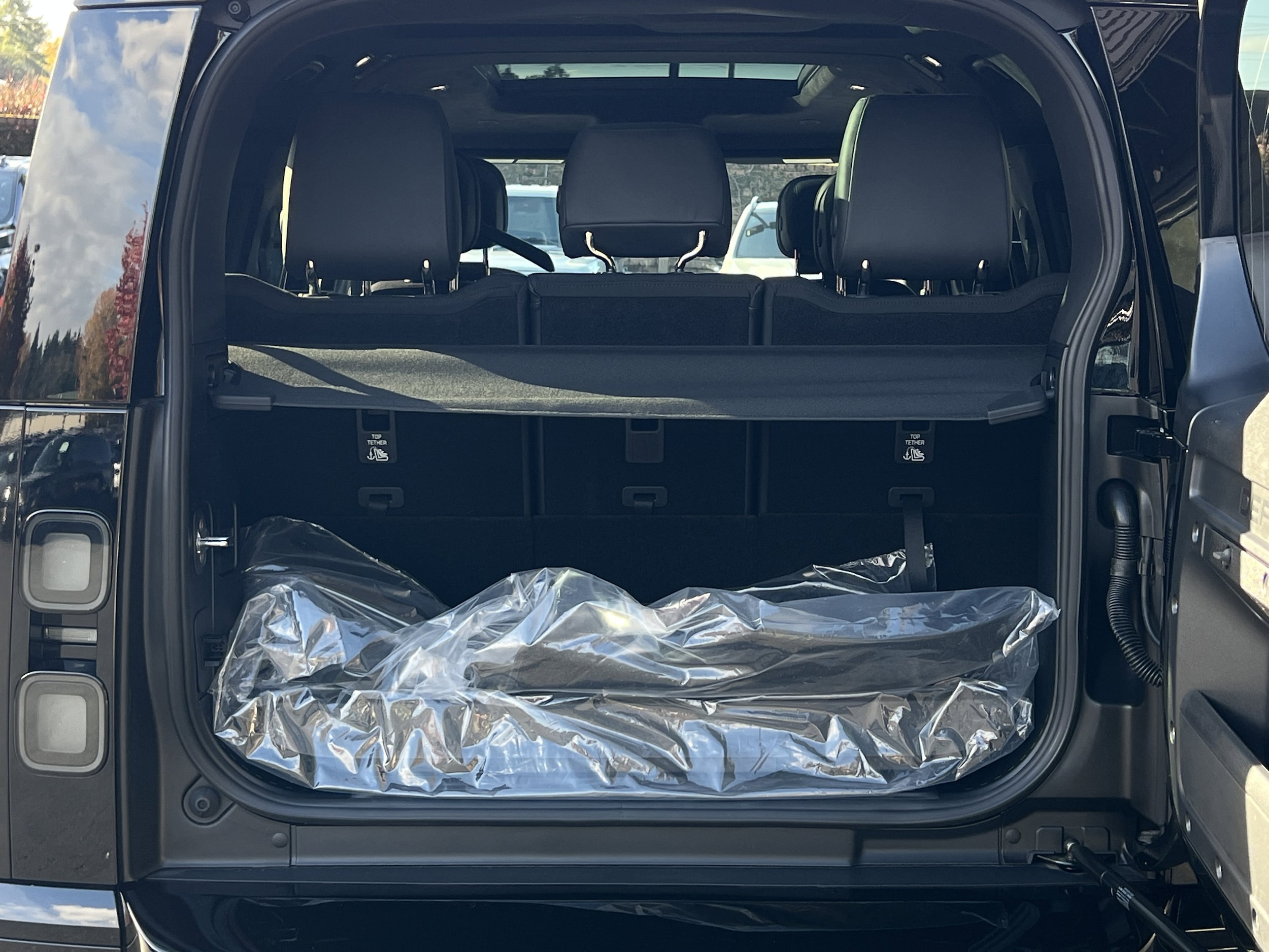 2026 Land Rover Defender V8 - Photo 13