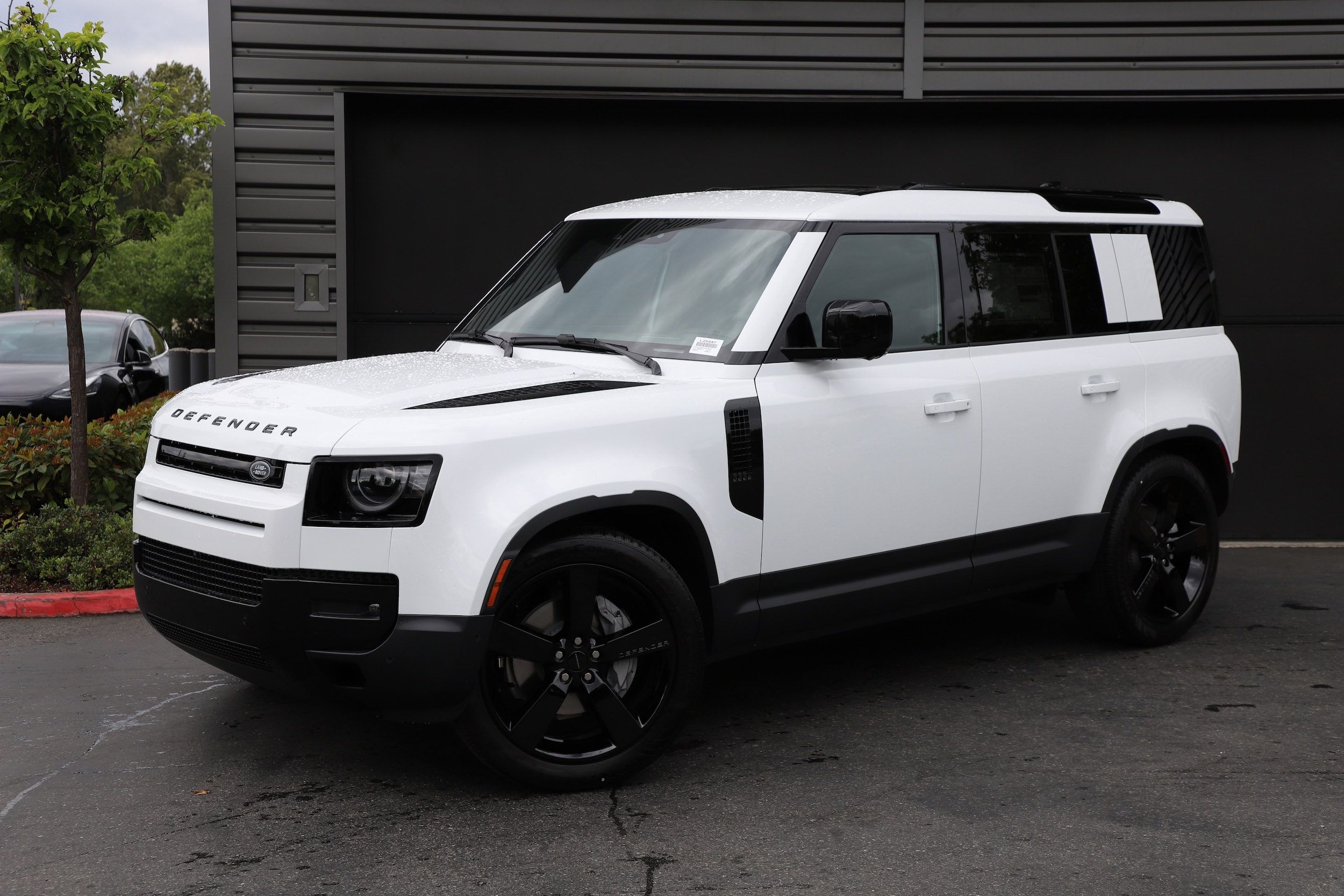 2026 Land Rover Defender 110 S P300's photo