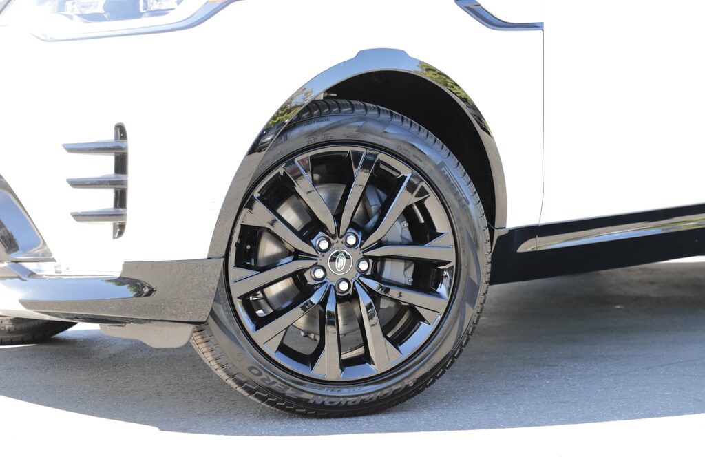 New 2026 Land Rover Discovery Gemini Edition SUV