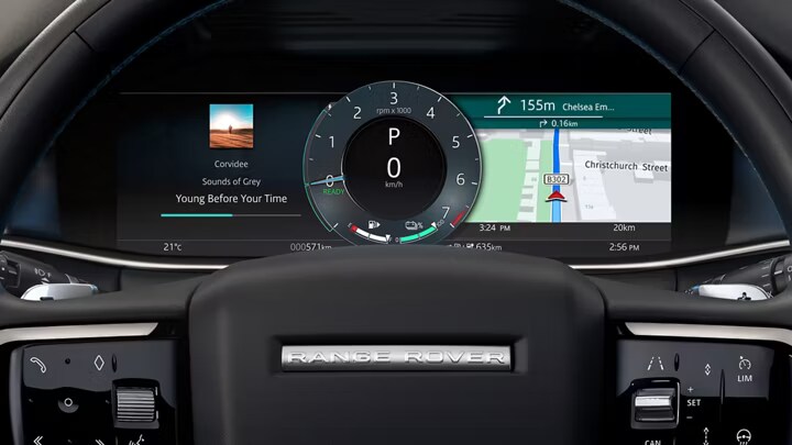 2024-range-rover-evoque-driver-tech.png