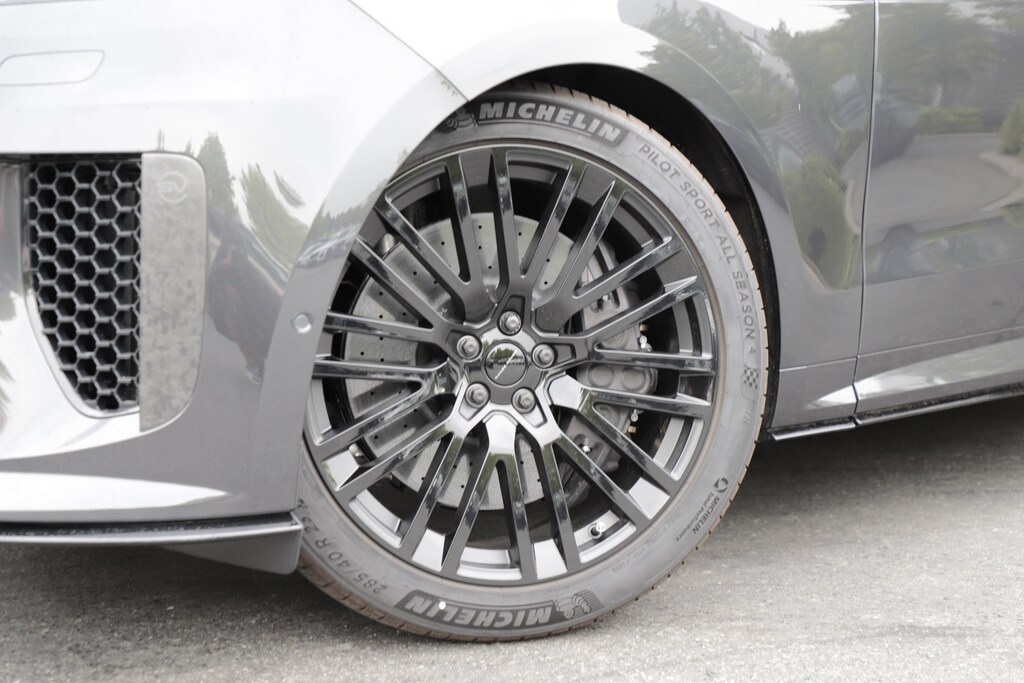 New 2026 Land Rover Range Rover Sport SV Range Rover Sport SV SUV