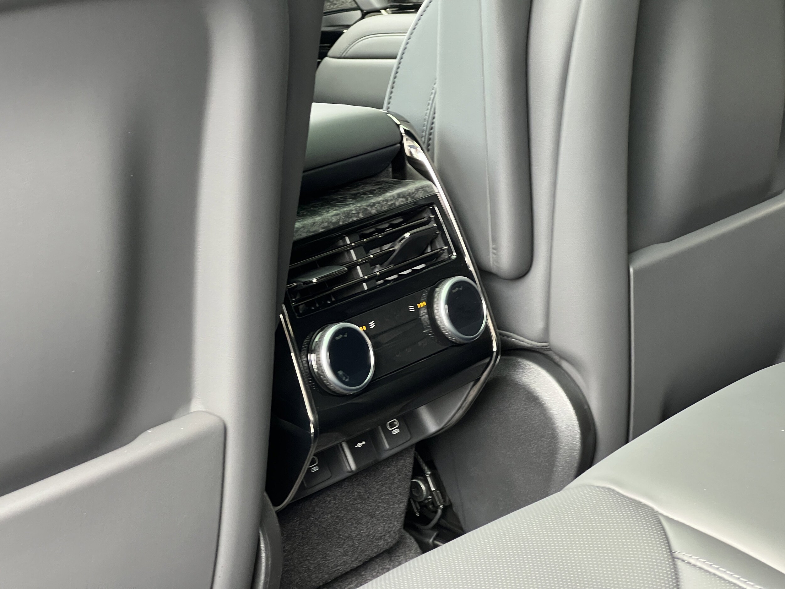 2025 Land Rover Range Rover Sport Dynamic SE - Photo 17