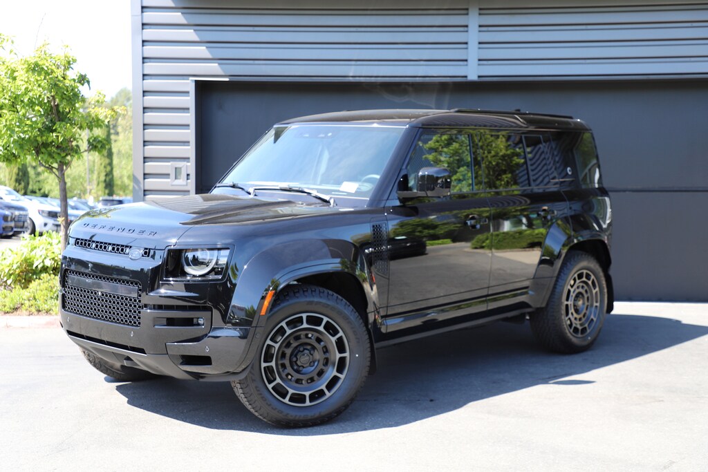 New 2026 Land Rover Defender 110 Octa Black Defender 110 Octa Black SUV