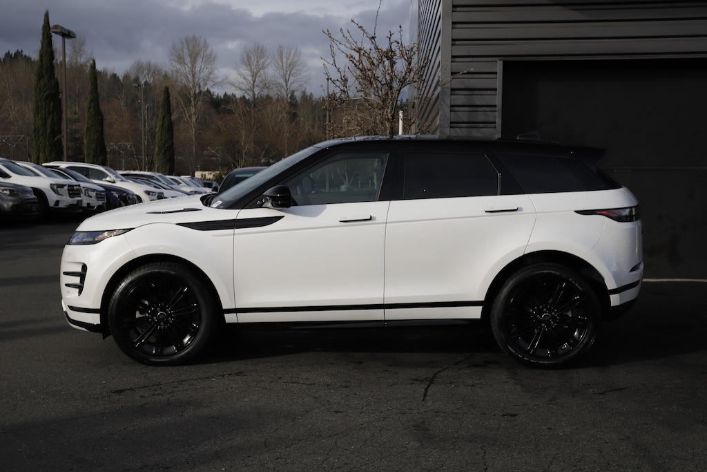 New 2025 Land Rover Range Rover Evoque Dynamic SE SUV