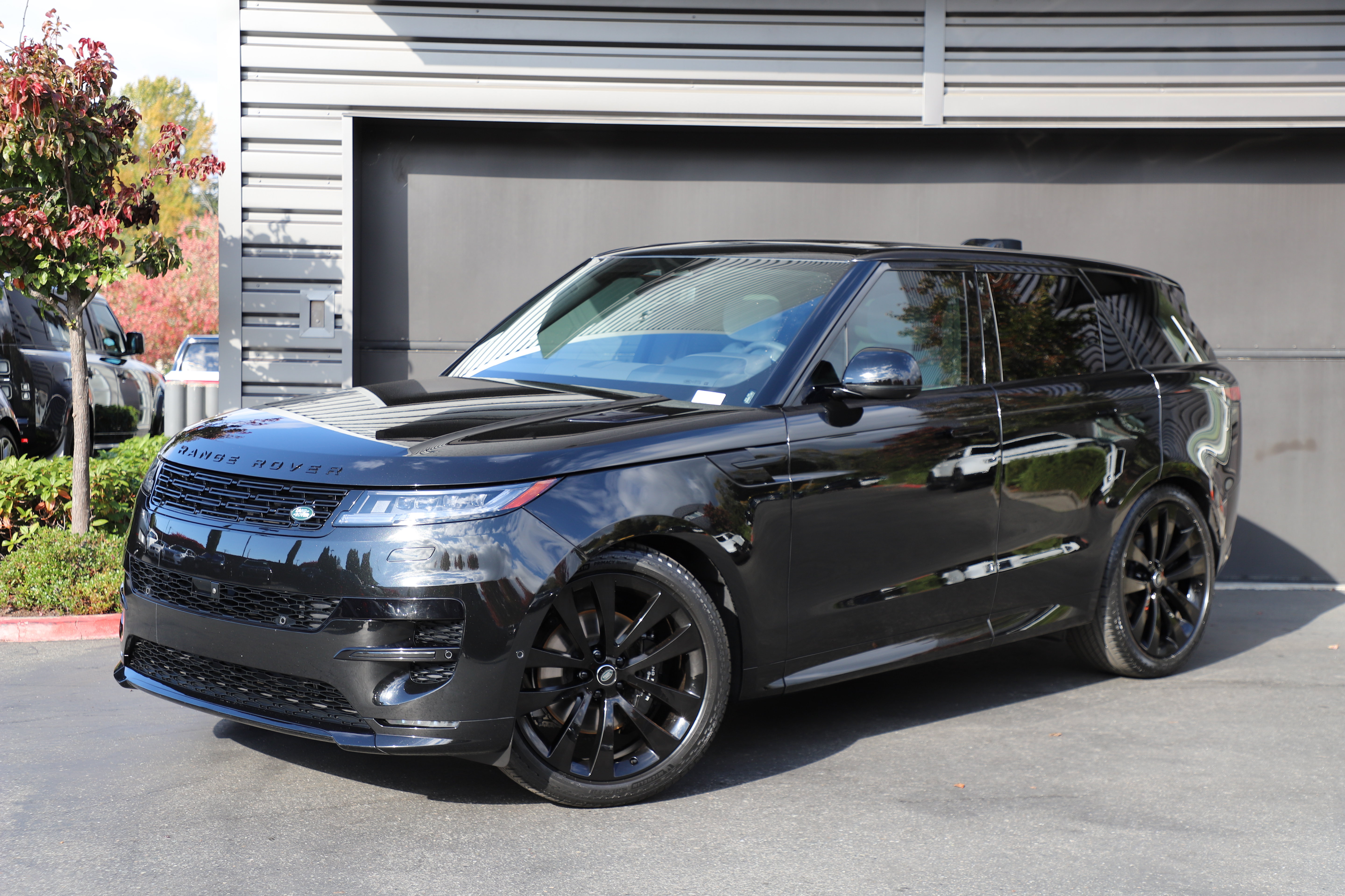 2025 Land Rover Range Rover Sport