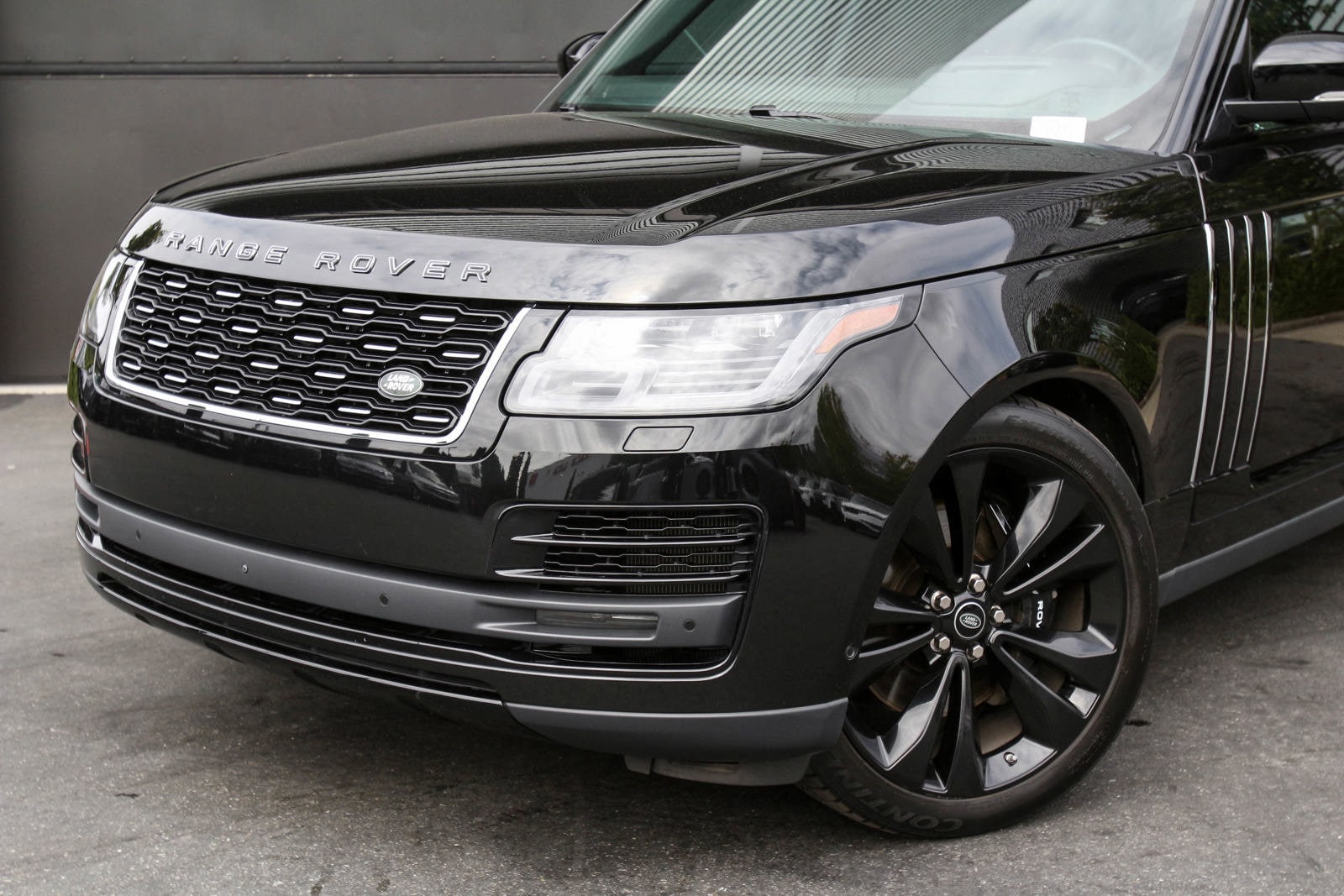 Used 2021 Land Rover Range Rover SVAutobiography with VIN SALGW2REXMA433471 for sale in Bellevue, WA