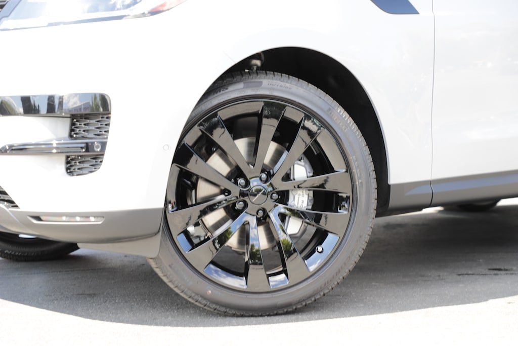 New 2026 Land Rover Range Rover Sport SE SUV