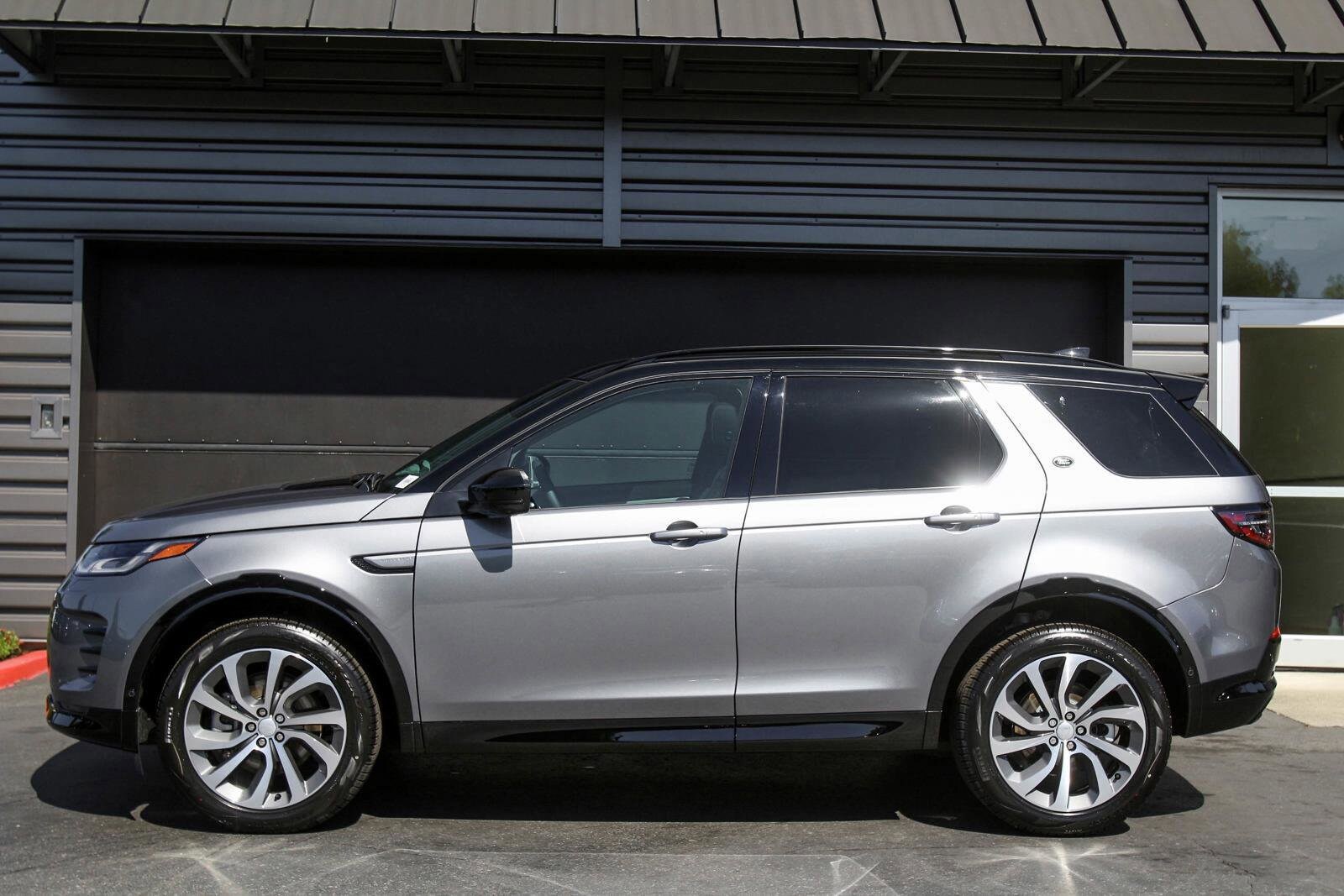 2024 Land Rover Discovery Sport Dynamic SE photo 4