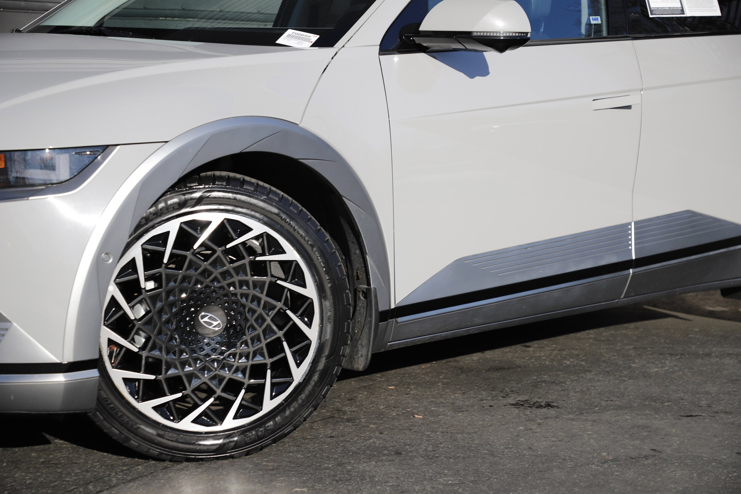 Used 2023 Hyundai IONIQ 5 Limited with VIN KM8KRDAFXPU194477 for sale in Bellevue, WA