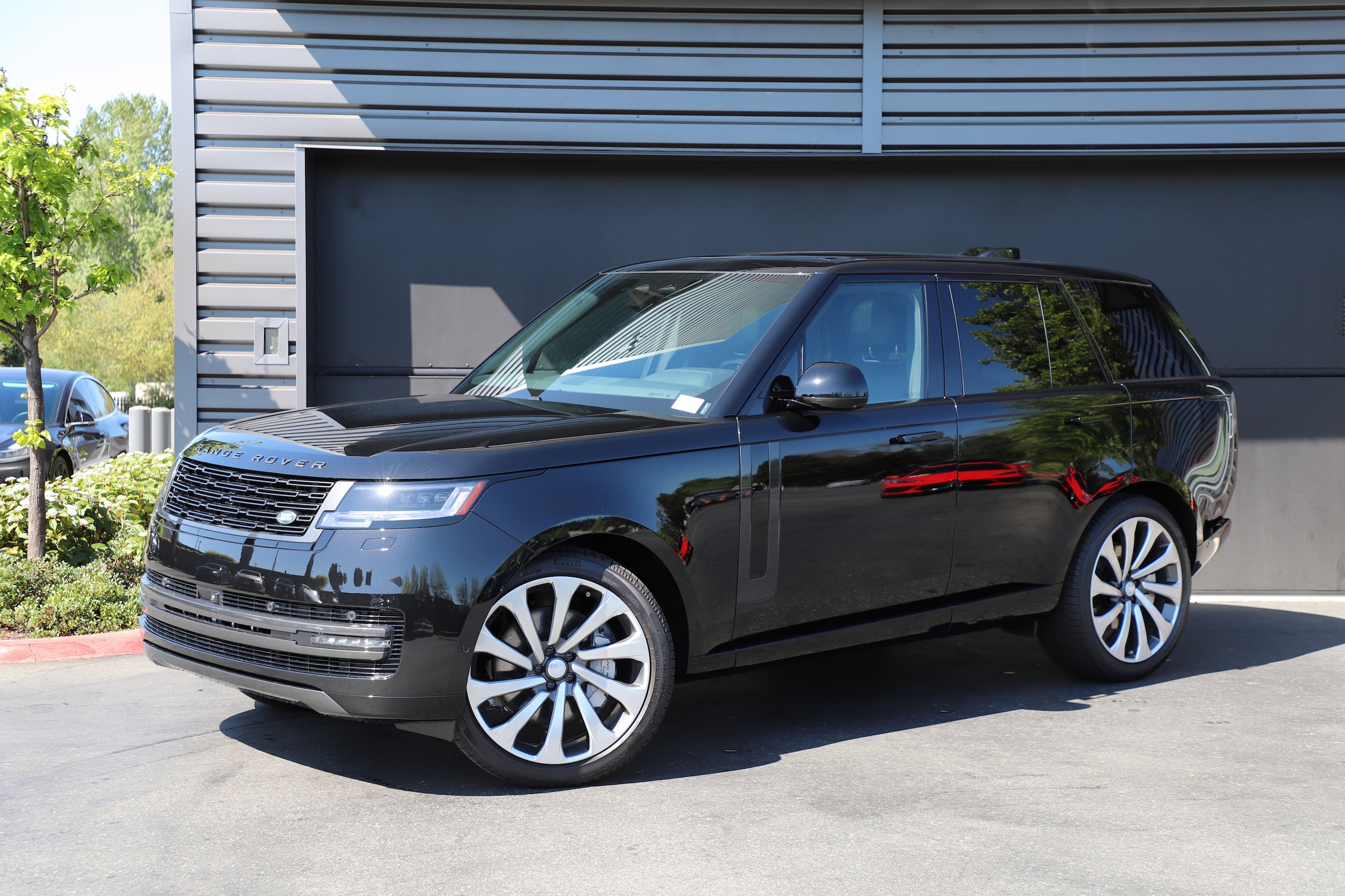 2025 Land Rover Range Rover