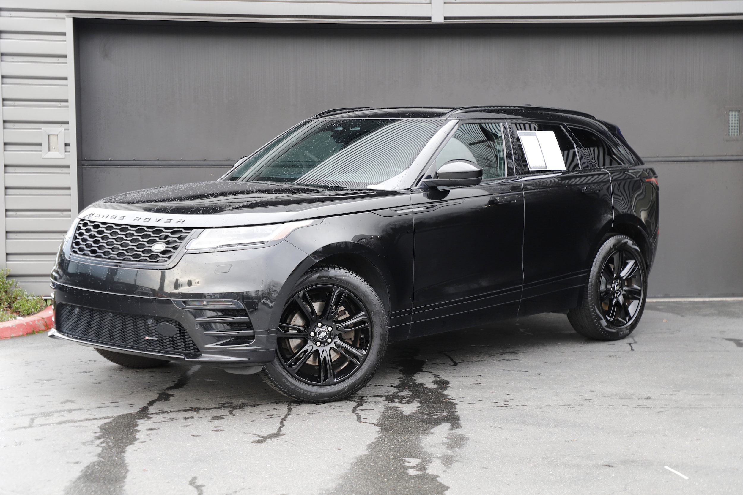 2022 Land Rover Range Rover Velar S's photo