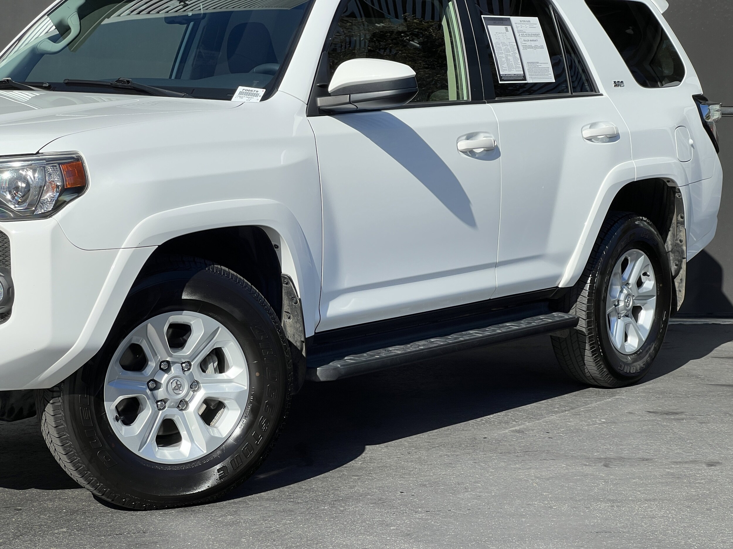 2024 Toyota 4Runner SR5 4WD photo 2