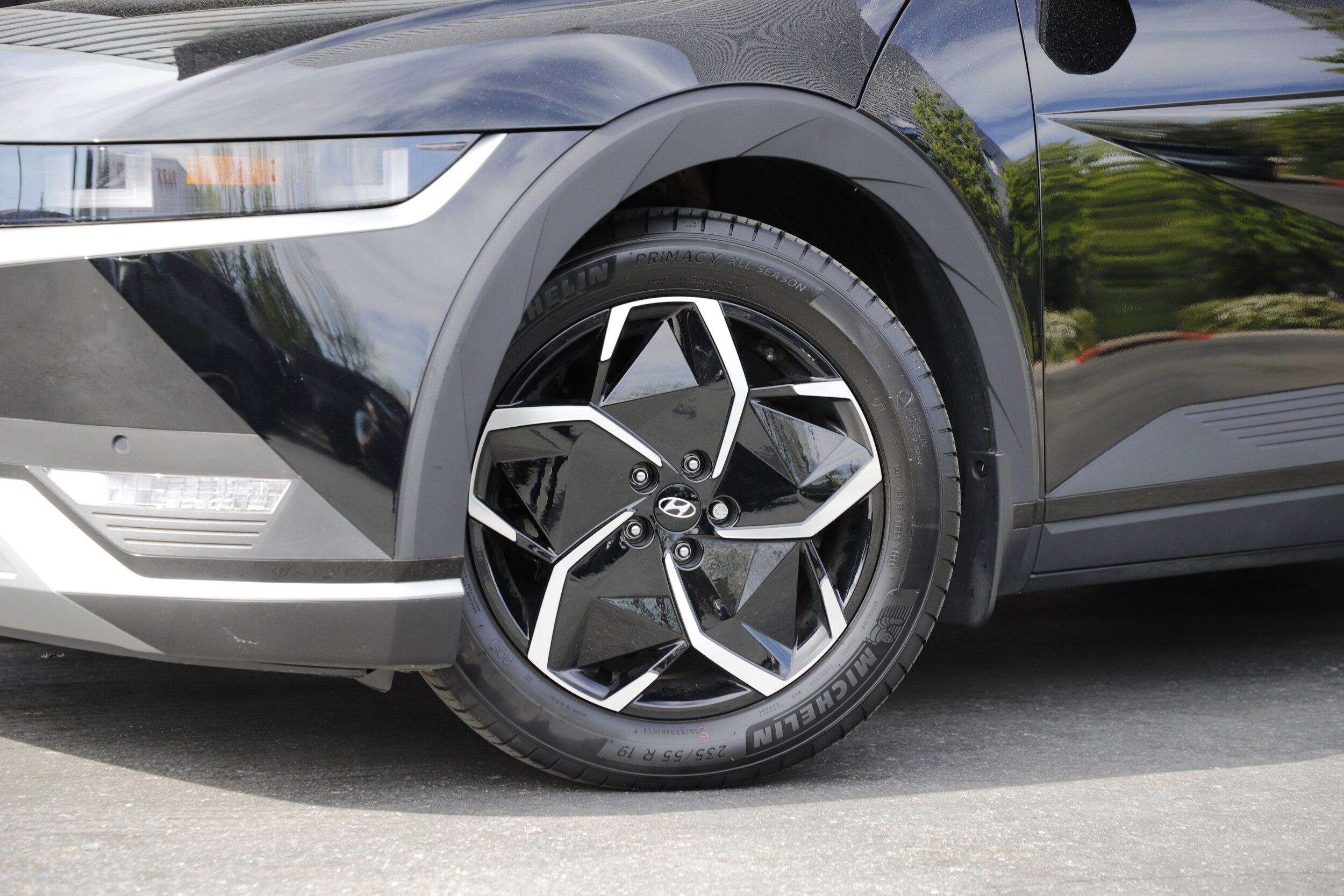 Used 2024 Hyundai IONIQ 5 SEL with VIN KM8KNDDF8RU244920 for sale in Bellevue, WA