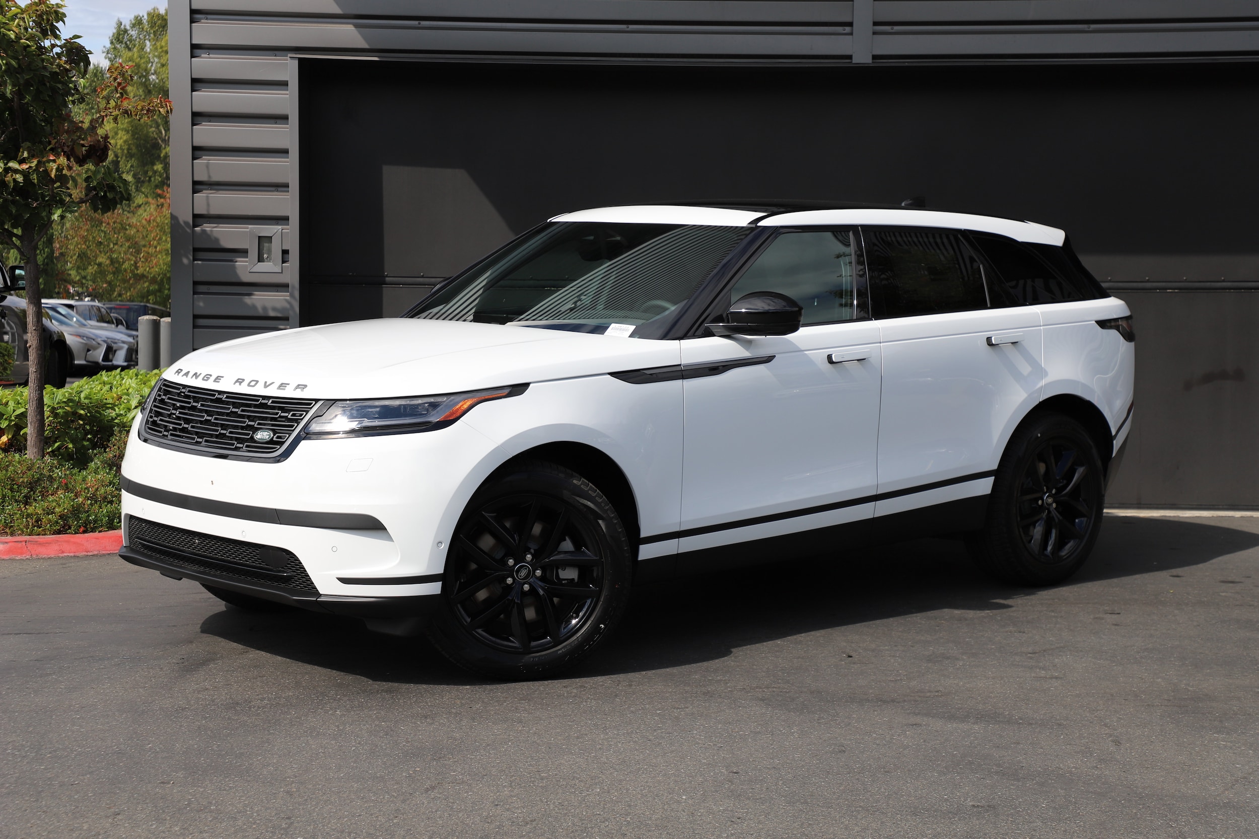 2026 Land Rover Range Rover Velar