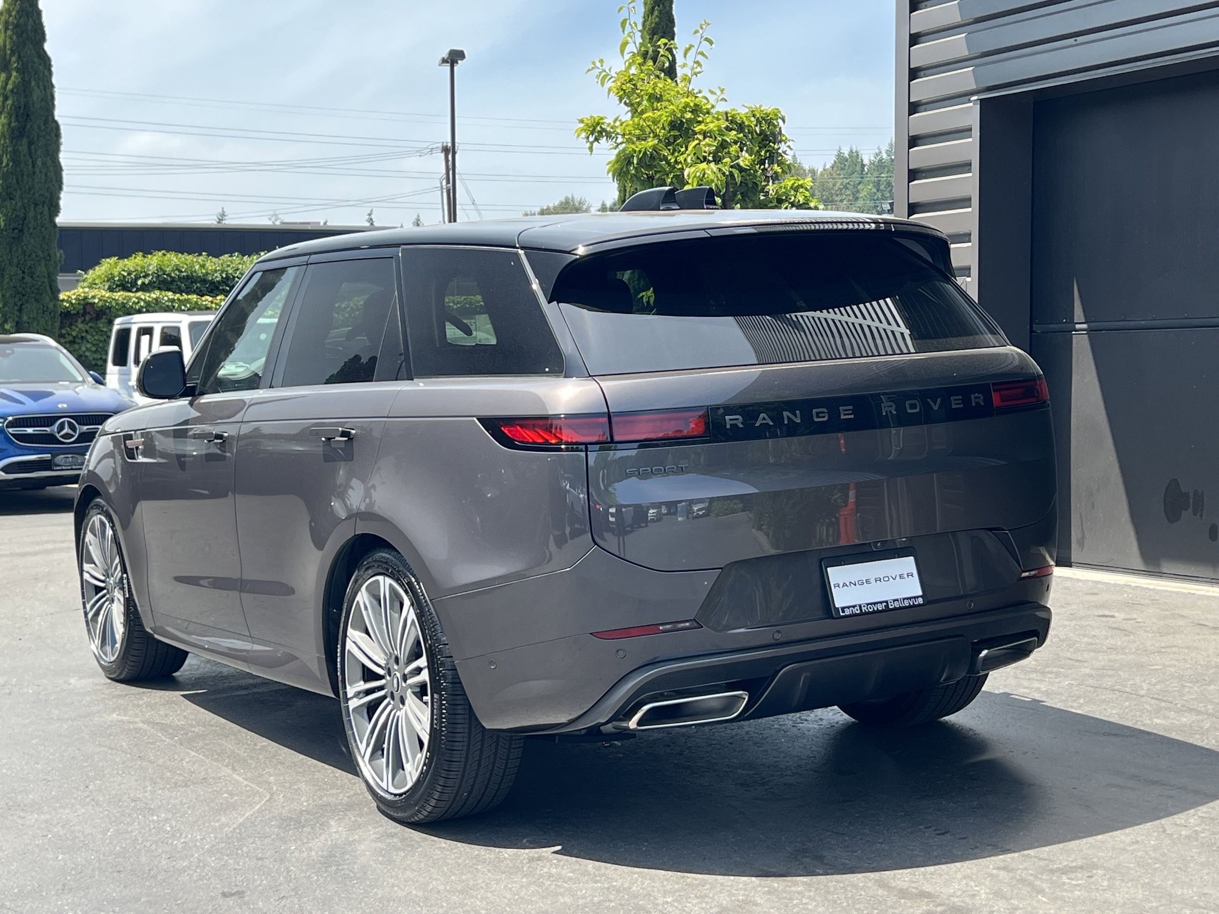 2025 Land Rover Range Rover Sport Dynamic SE - Photo 6