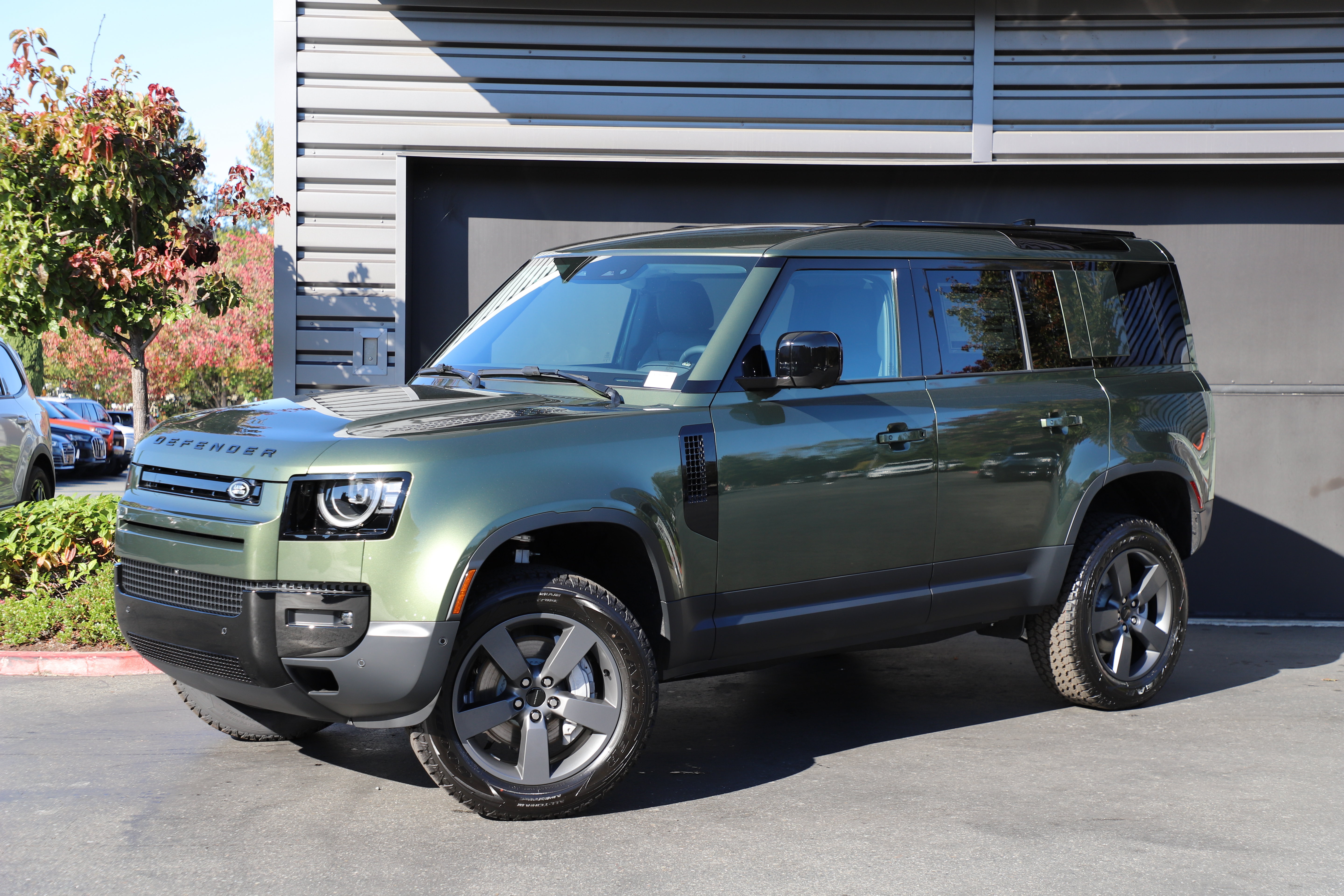  Land Rover Defender 110