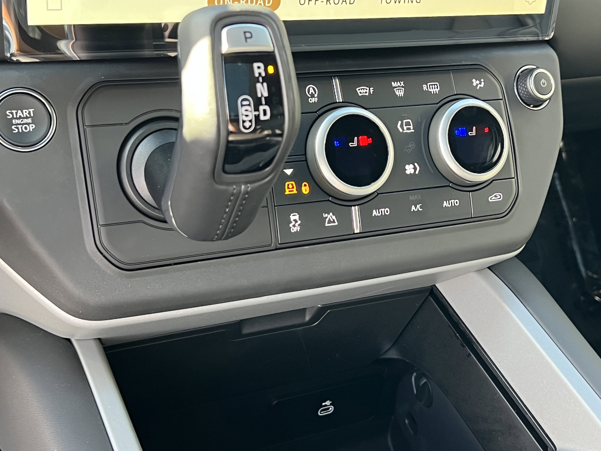 2026 Land Rover Defender V8 - Photo 28