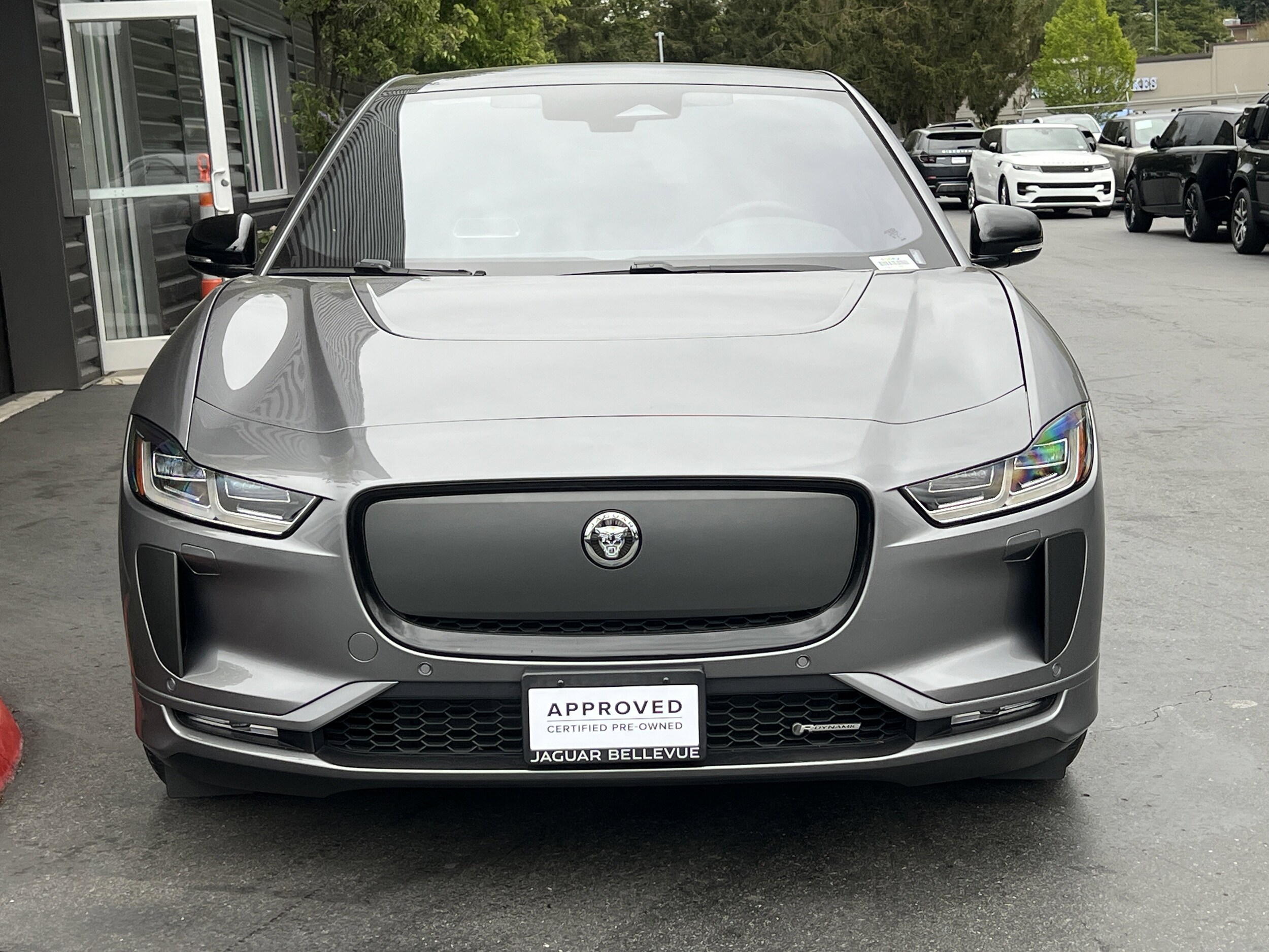 2024 Jaguar I-PACE HSE photo 4