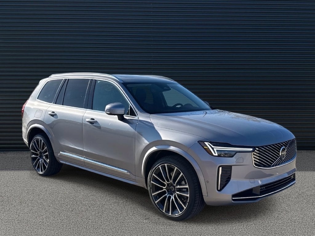 New 2026 Volvo XC90 B6 Plus 7-Seater SUV