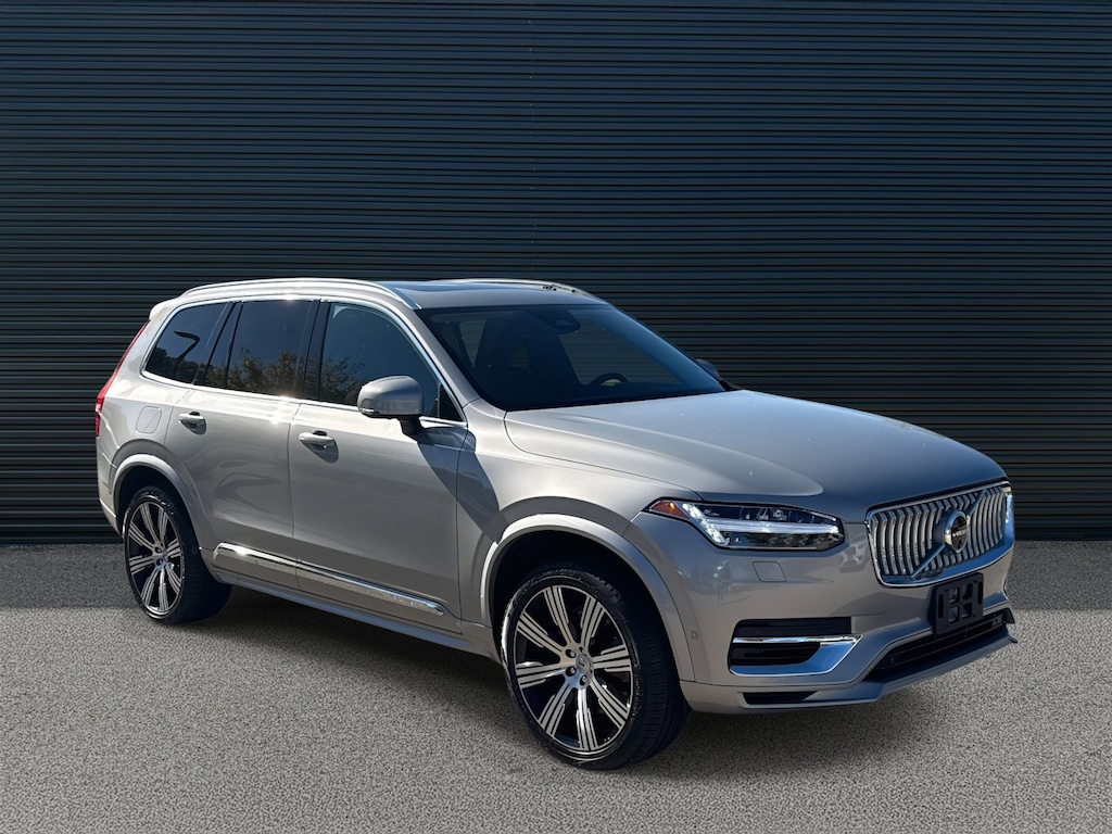 Certified 2024 Volvo XC90 plug-in hybrid T8 Plus 6-Seater SUV