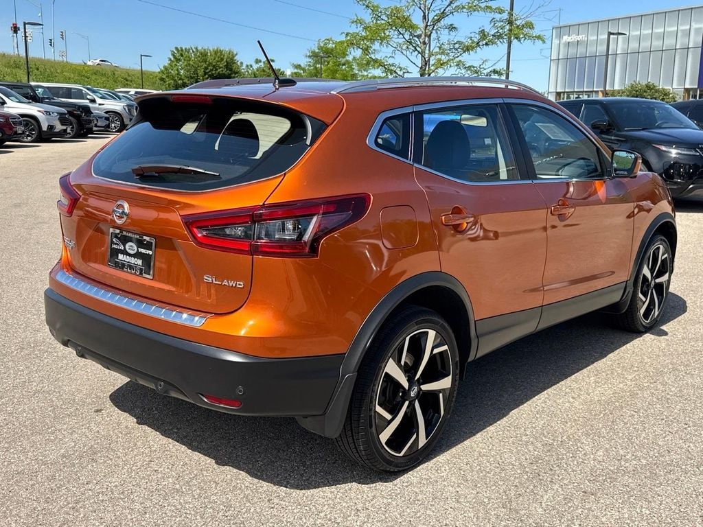 Used 2020 Nissan Rogue Sport SL SUV
