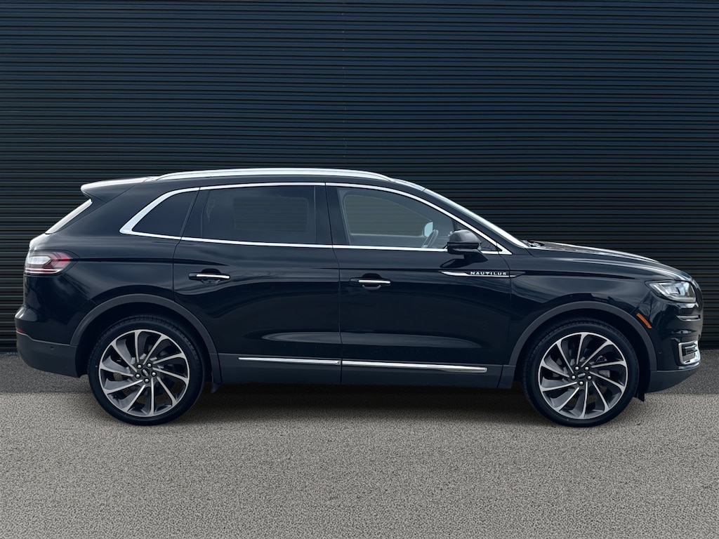 Used 2019 Lincoln Nautilus Reserve SUV
