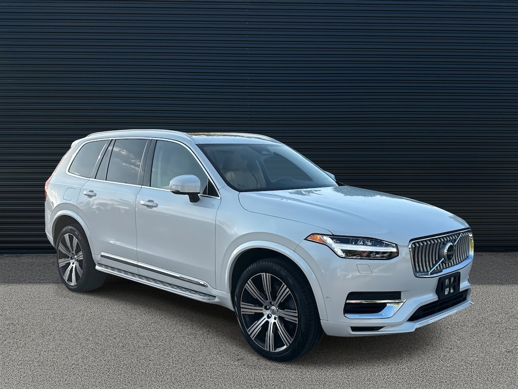 Certified 2023 Volvo XC90 Recharge Plug-In Hybrid Ultimate 6-Seater SUV
