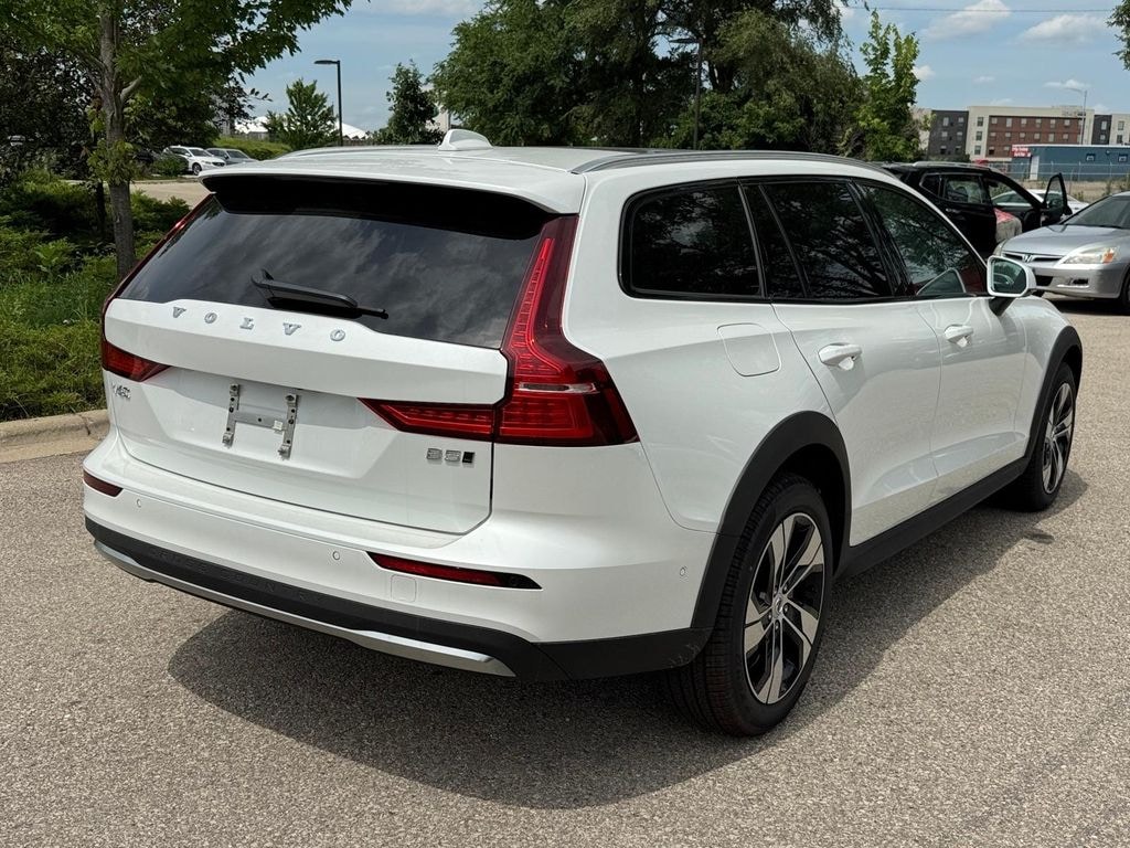New 2026 Volvo V60 Cross Country B5 Plus Wagon