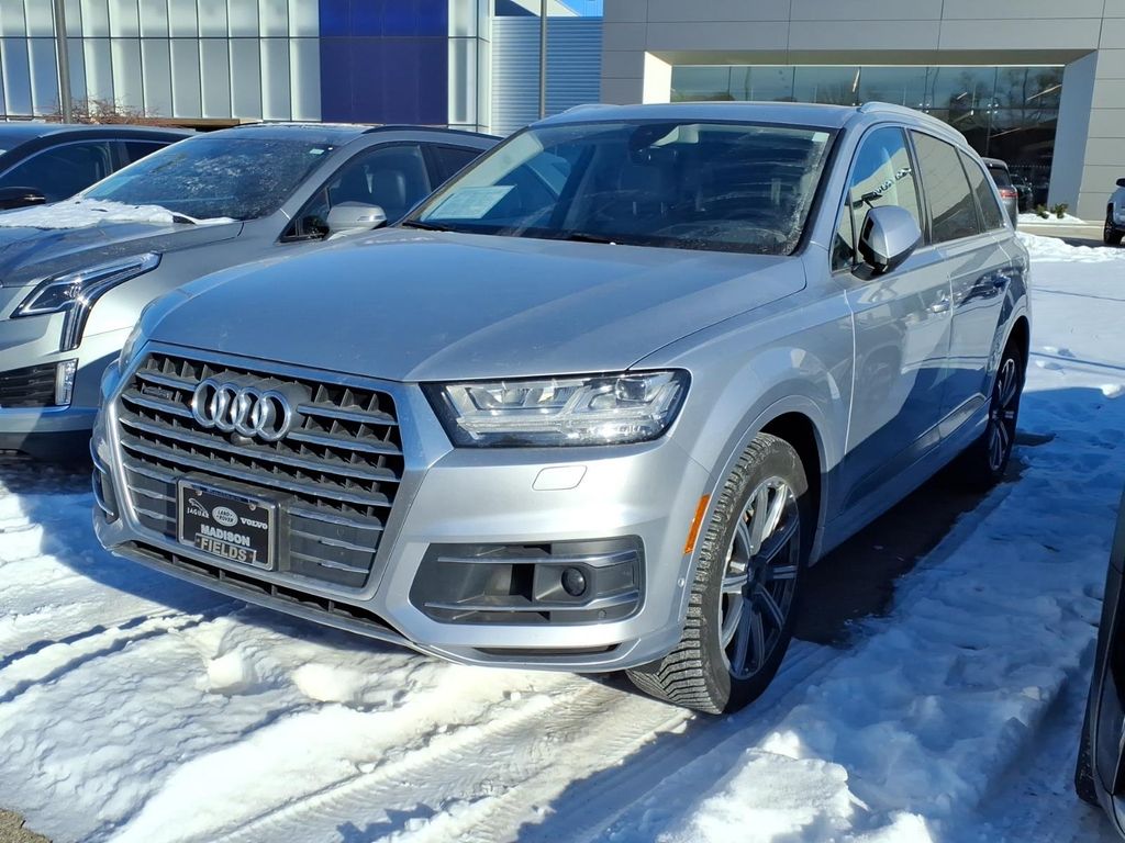 2019 Audi Q7 Prestige