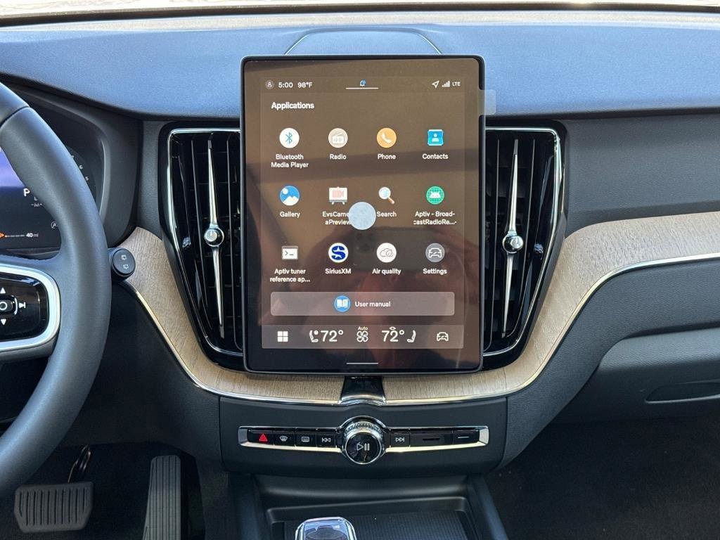 2026 Volvo XC60 Plus - Photo 7