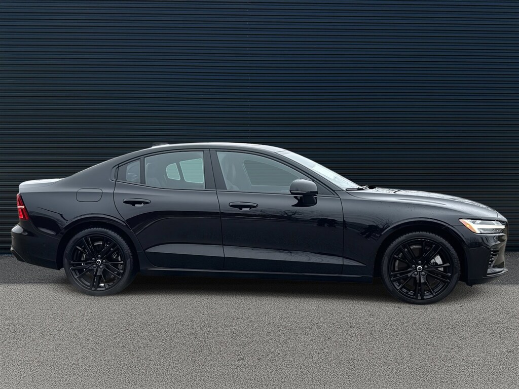 Certified 2024 Volvo S60 plug-in hybrid T8 Ultimate Black Edition Sedan
