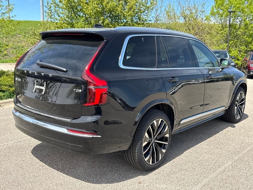 New 2026 Volvo XC90 plug-in hybrid T8 Plus 7-Seater SUV