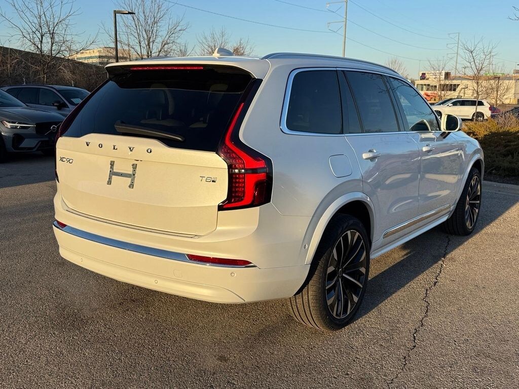 New 2026 Volvo XC90 plug-in hybrid T8 Plus 7-Seater SUV