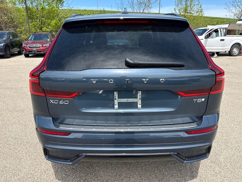New 2026 Volvo XC60 plug-in hybrid T8 Plus SUV